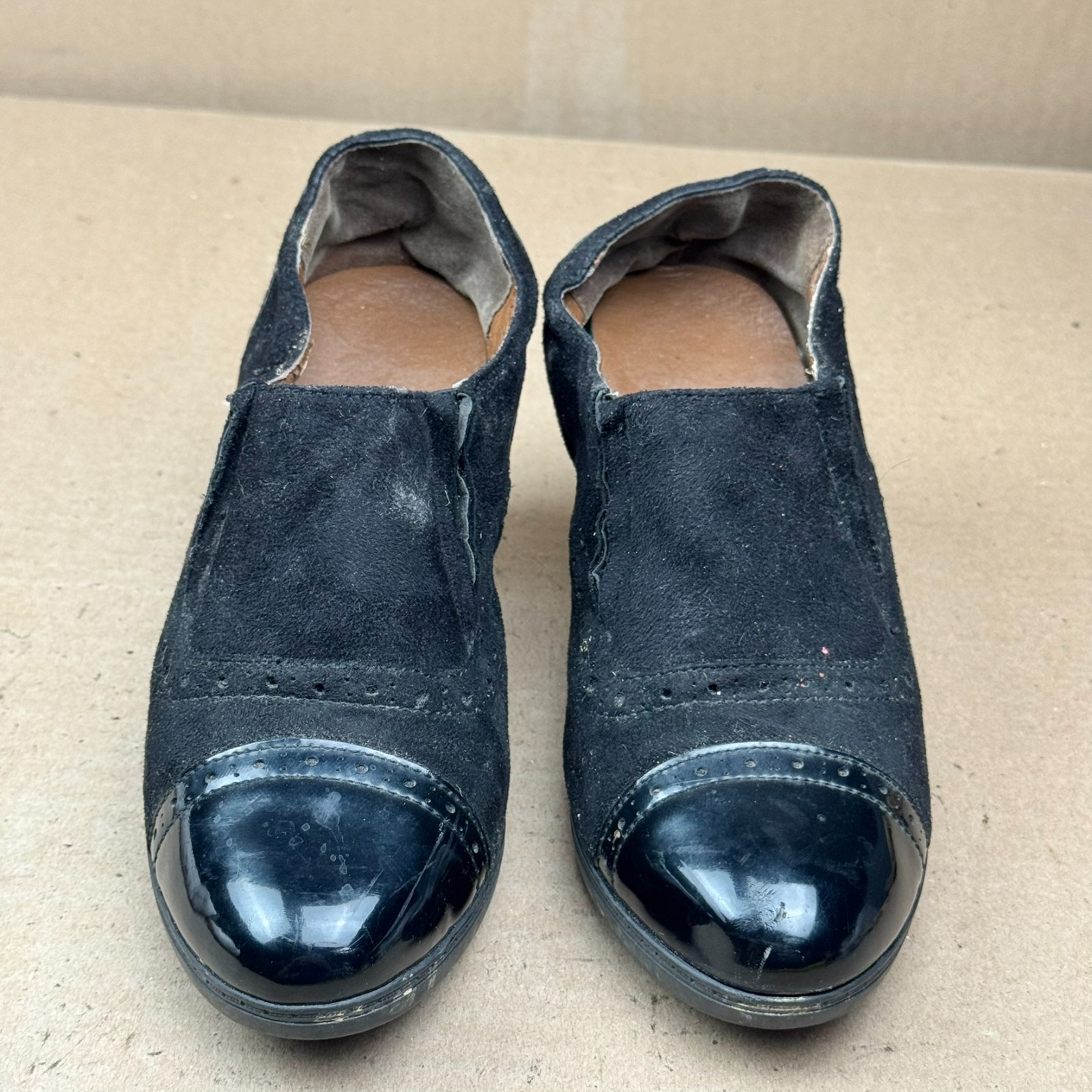 Women Black Suede & Patent Leather Block Heel Oxford Pumps US 6.5/7 EU 37 Damage