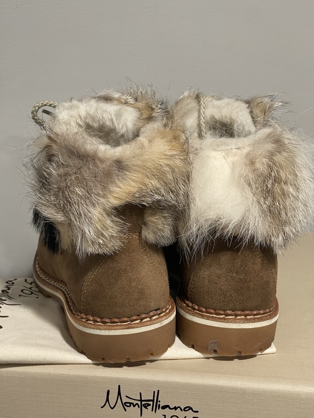 MONTELLIANA CAMELIA REAL FOX FUR SHEARLING HIKER BOOTS LT BROWN LEATHER 38.5 BOX