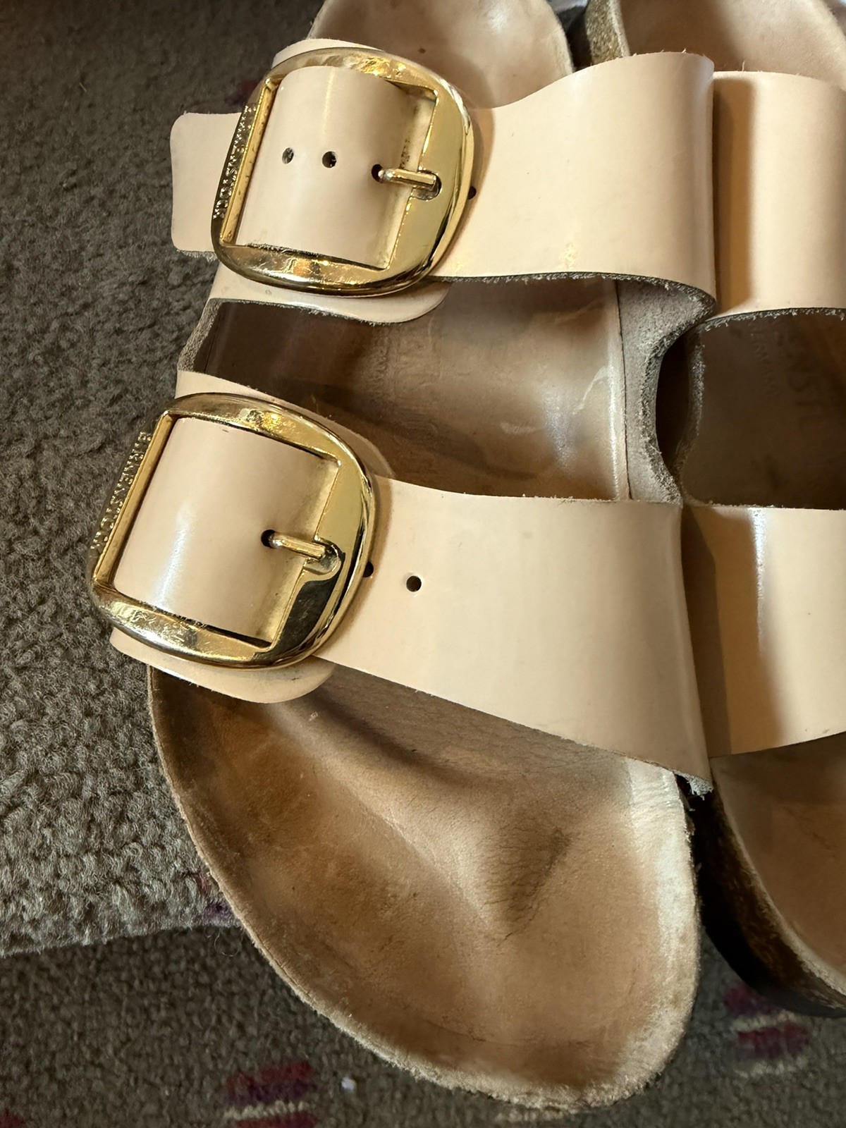 Birkenstock Arizona Women’s Big Buckle In High Shine New Beige Size 38