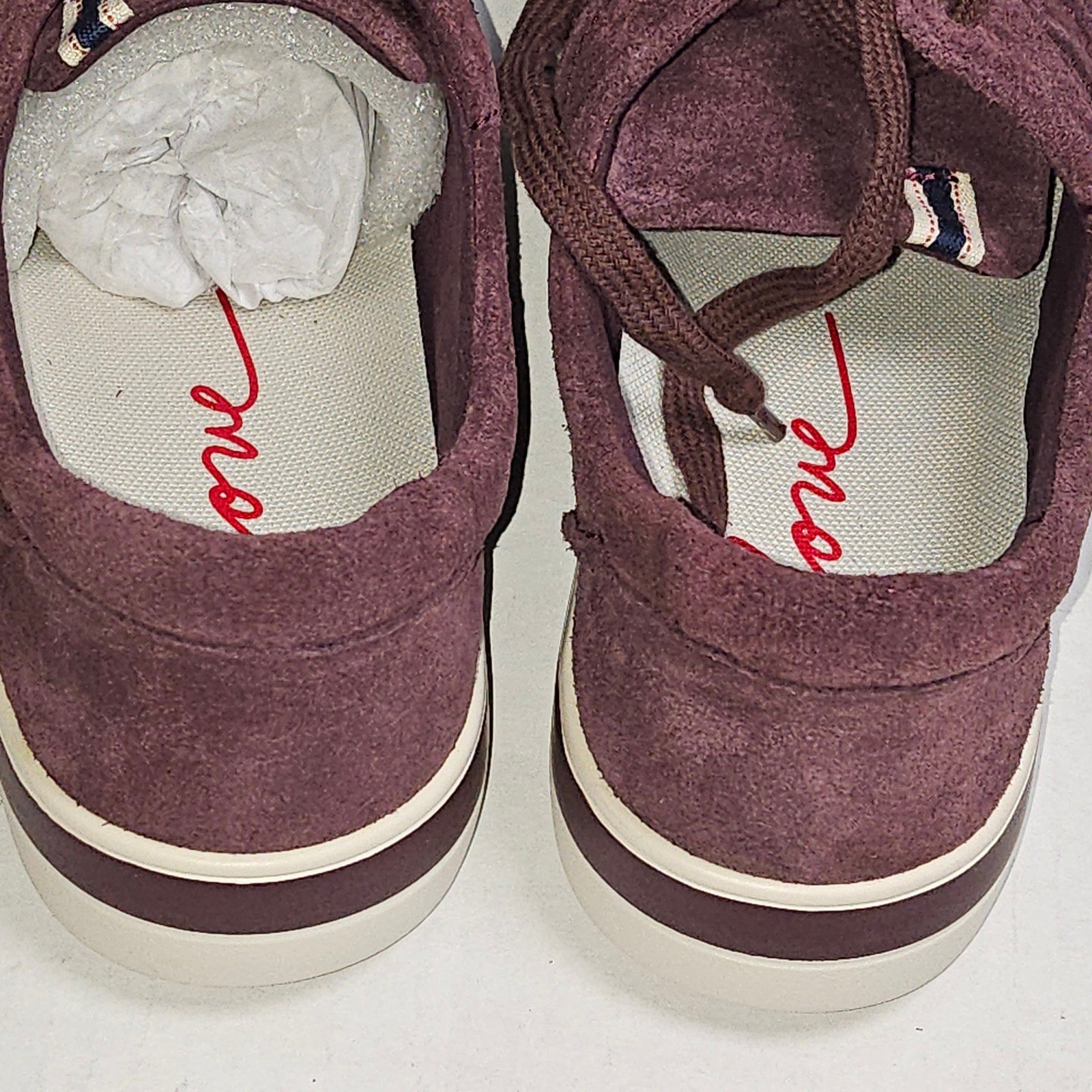 ED Ellen DeGeneres Akemi True Merlot Suede Lace Up Sneakers Womens 8.5M EU 38.5