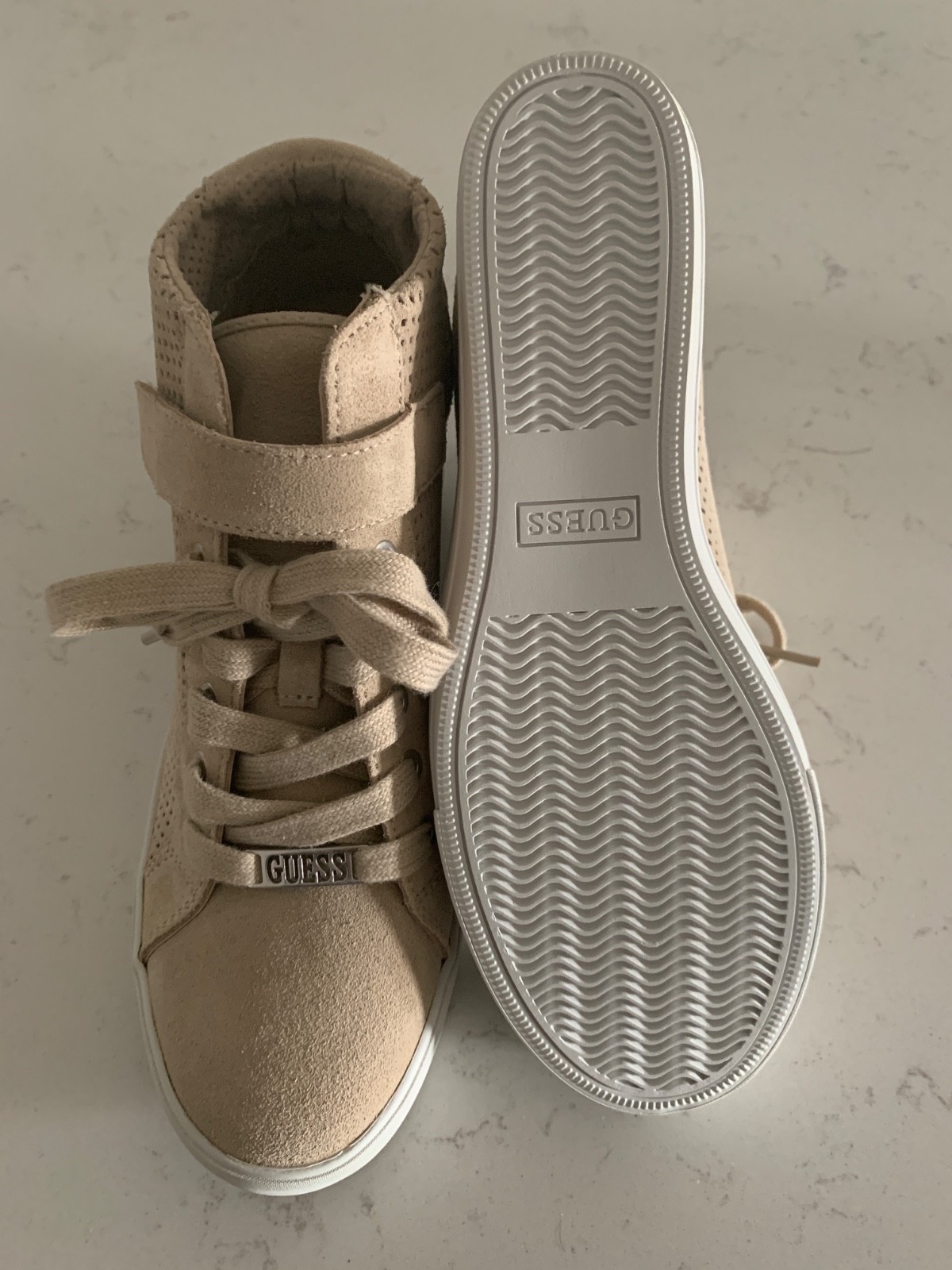 Guess Decia Wedge Sneakers Beige Suede | Super Cute Size 10M | New Without Box