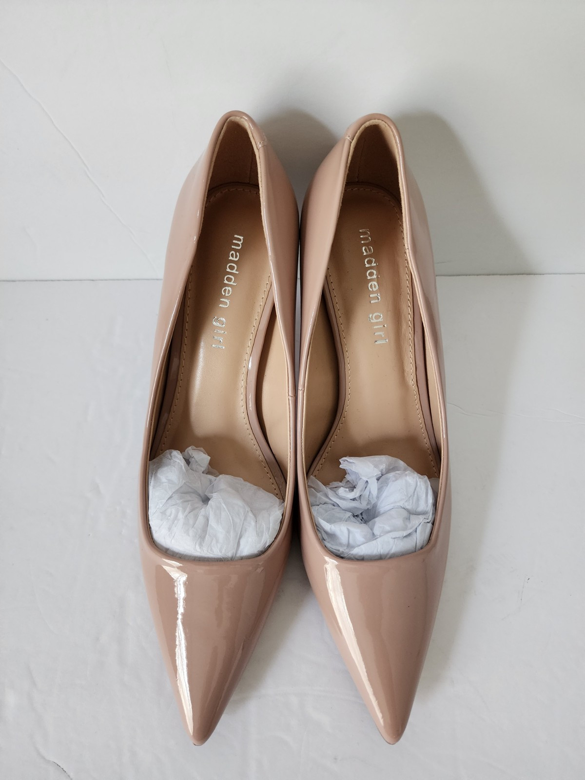 New Madden Girl Womens Brynnn Nude Patent Pumps Shoes 8.5 Medium (B,M)