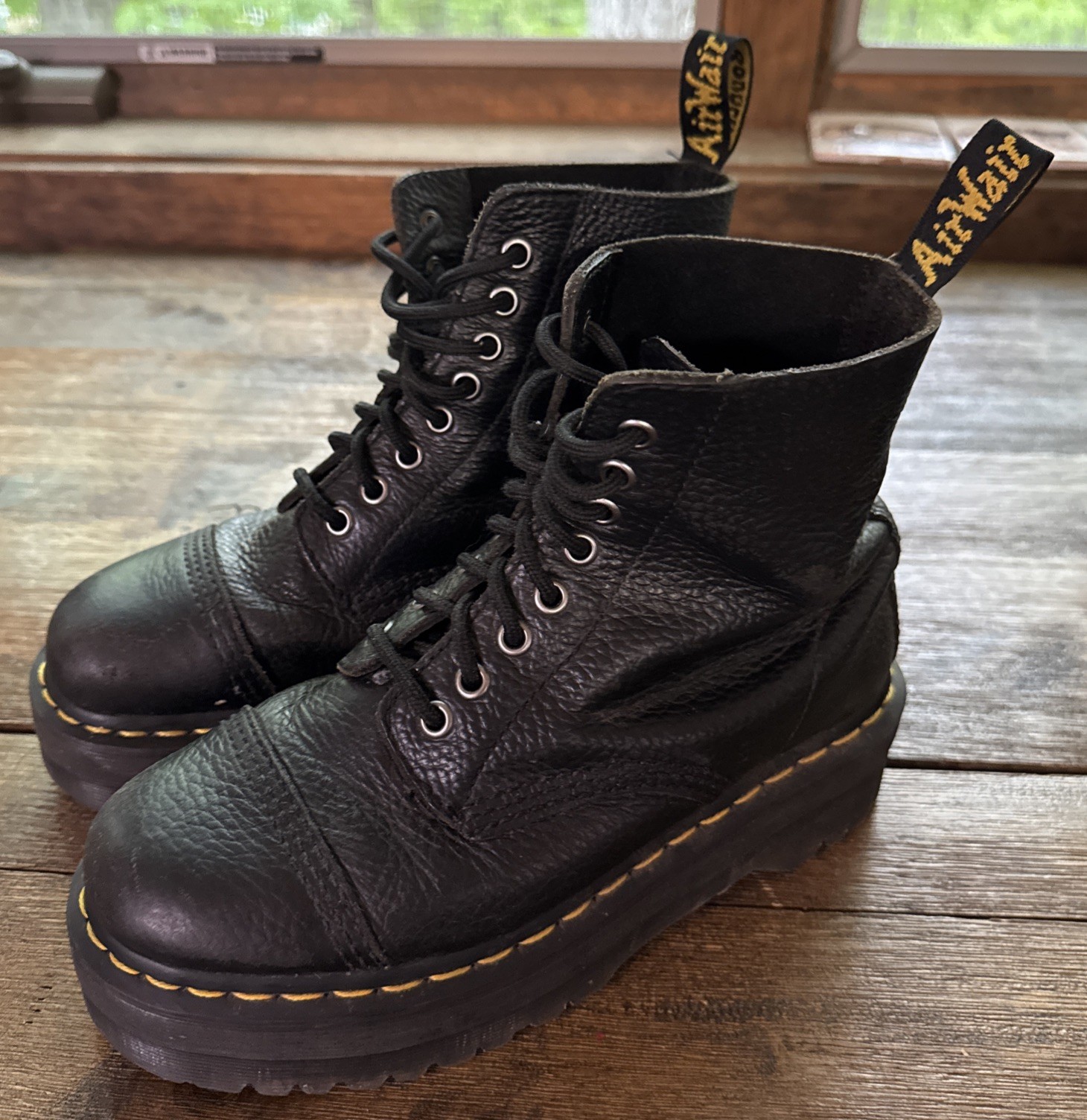 Dr. Marten Sinclair Platform Boots Women 7 EU 38 Punk Goth Metal Grunge