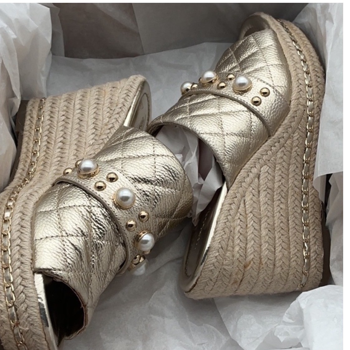 Karl Lagerfeld Paris Gold Quilted Leather Pearl Studded Espadrille Wedge 7