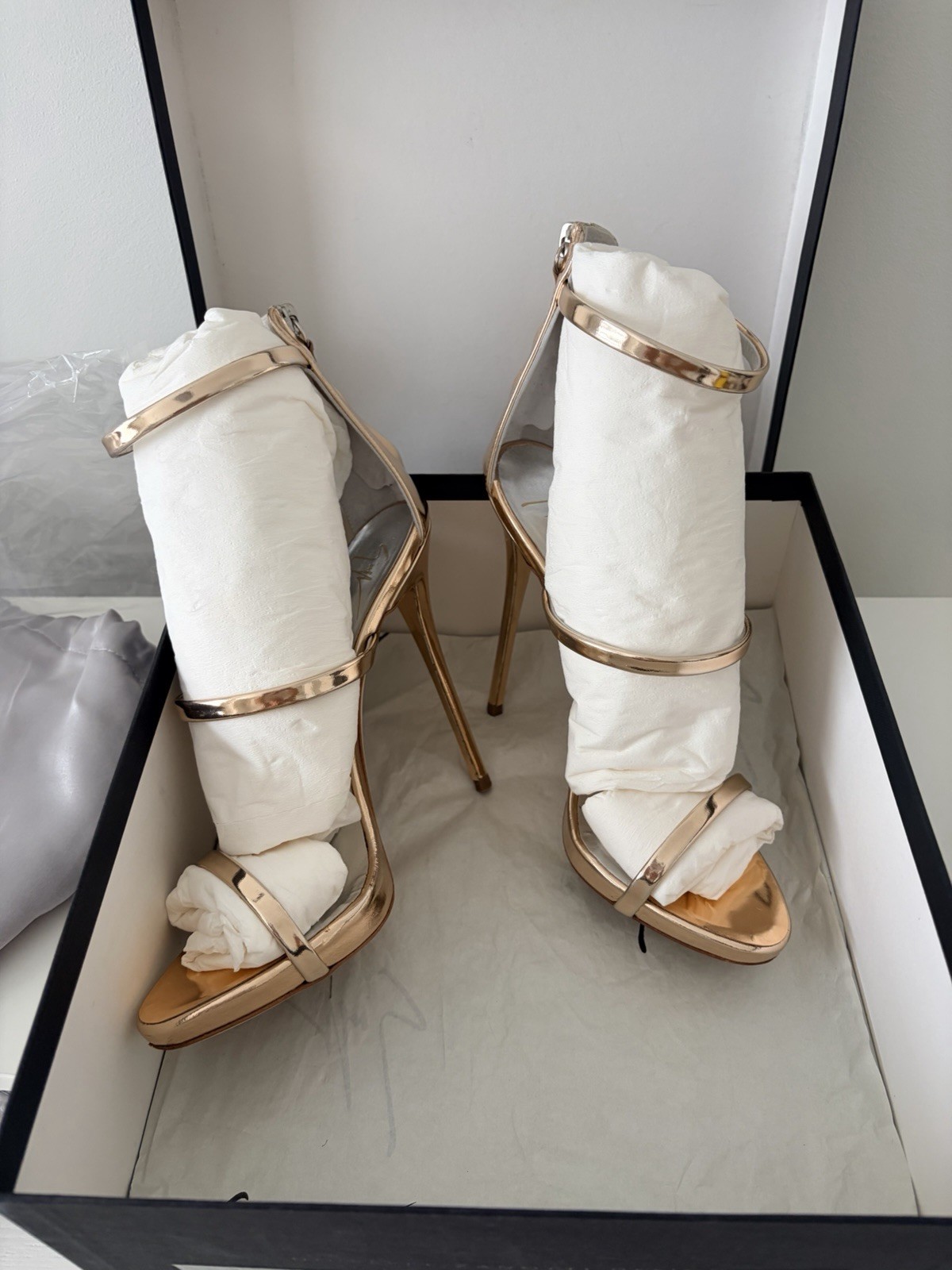 Giuseppe Zanotti Gold Strappy Open Toe Ankle Strap Stiletto Heels 37.5