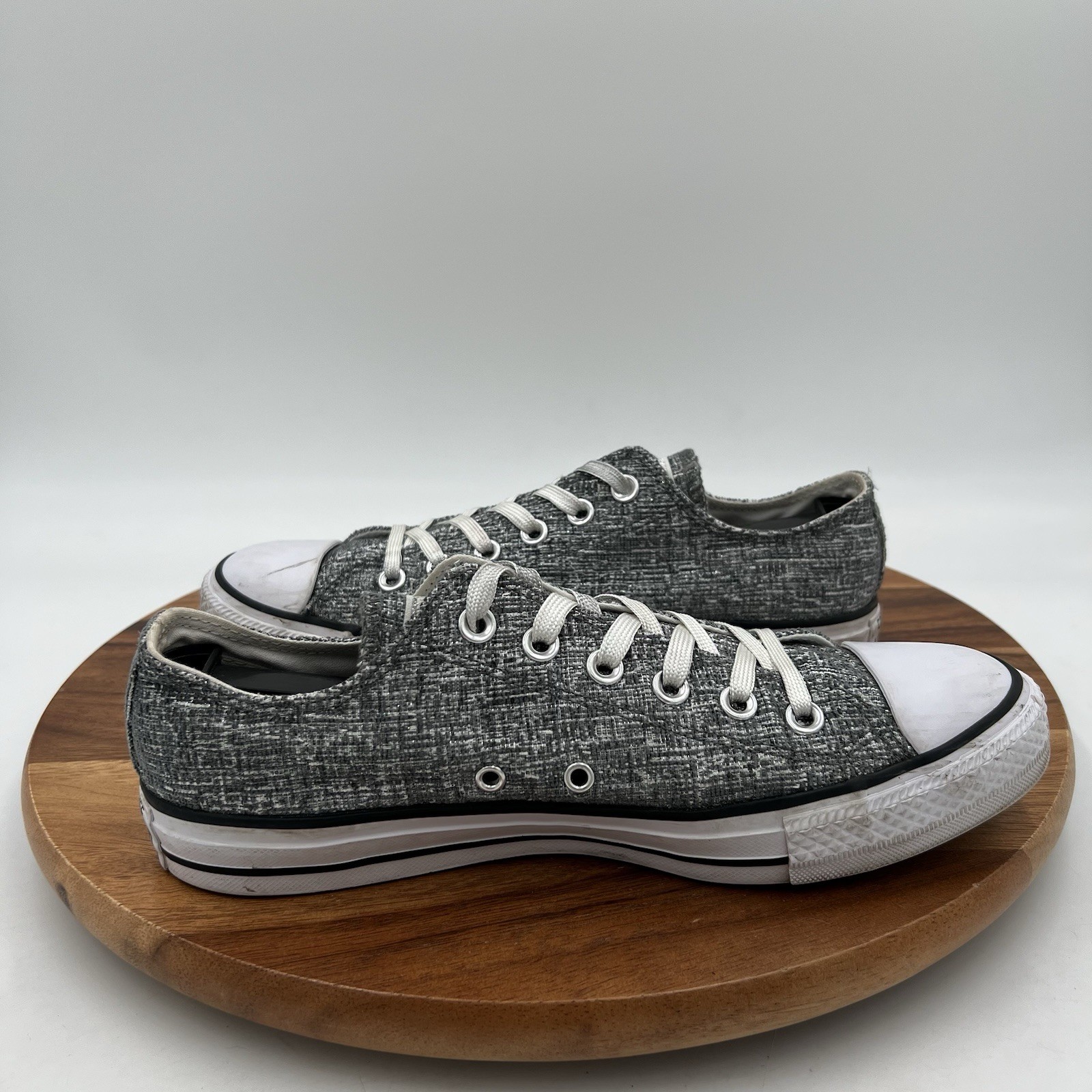 Size 9 Converse Womens CTAS Low Top Silver Sparkly Sneakers Shoes 560302F