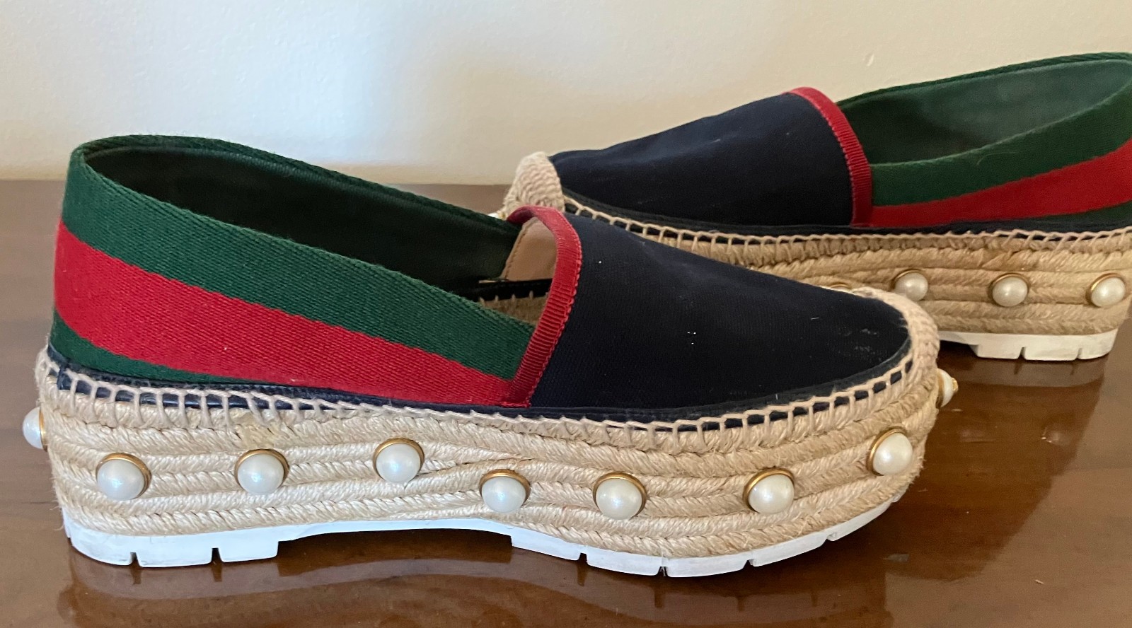 Gucci Pearl Studded Espadrille Flats Blue/Green/Red SZ 38 1/2 Slightly Worn
