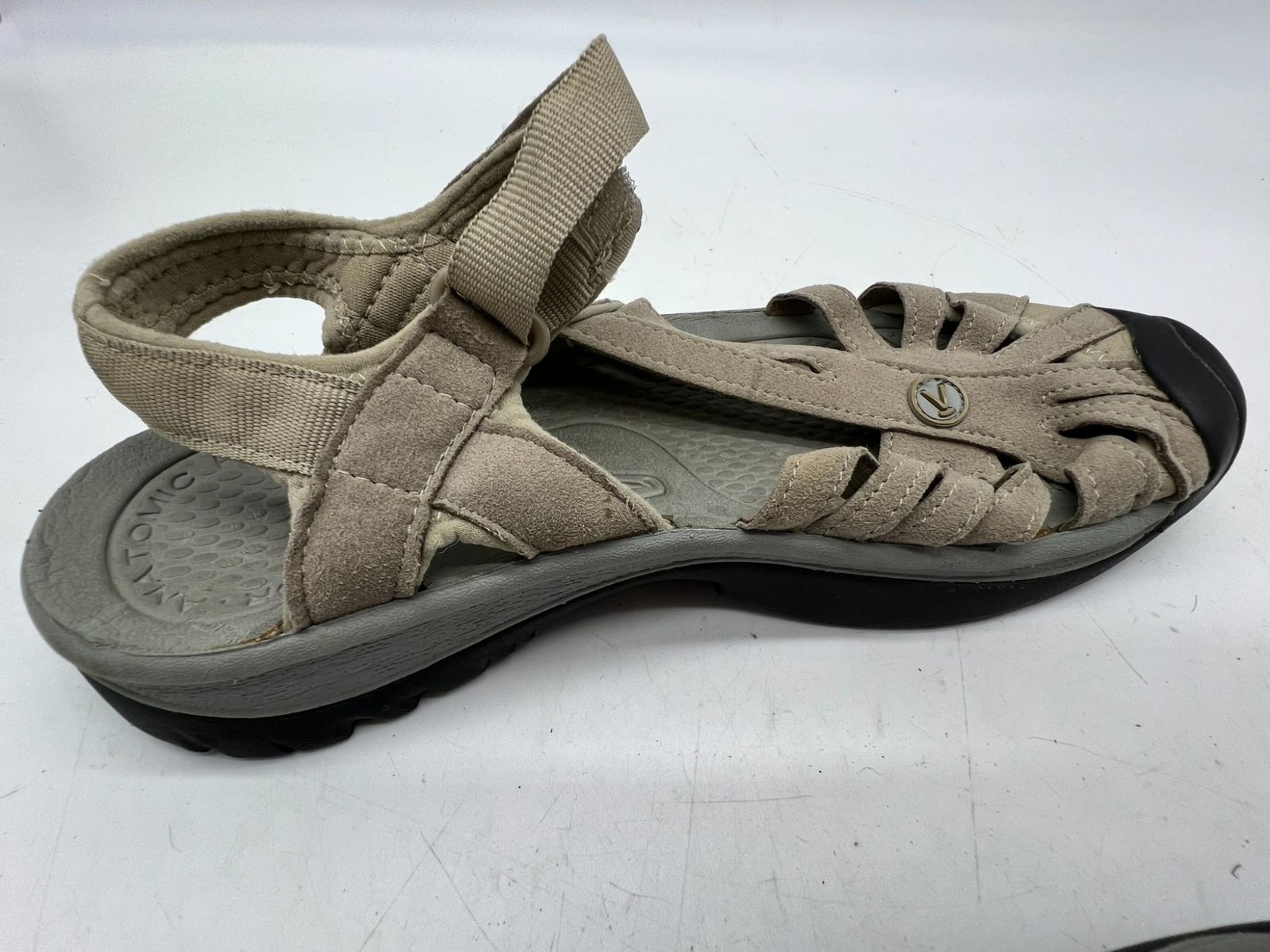 Keen Womens Adventure Rose Sandals Size 9 Beige Slingback Outdoors Hiking Casual
