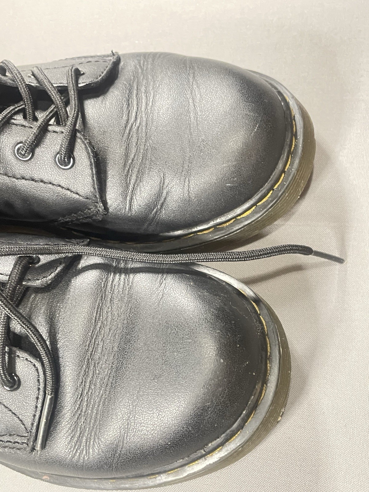Dr. Martens 1460 Women’s Original Smooth Leather Boots Black, US 6
