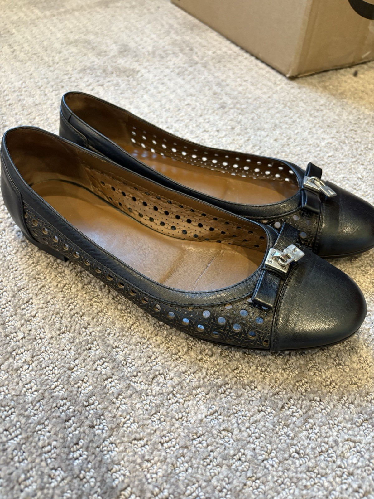 Russell & Bromley Women’s Leather Ballet Flats Lattice Detail Size 38.5