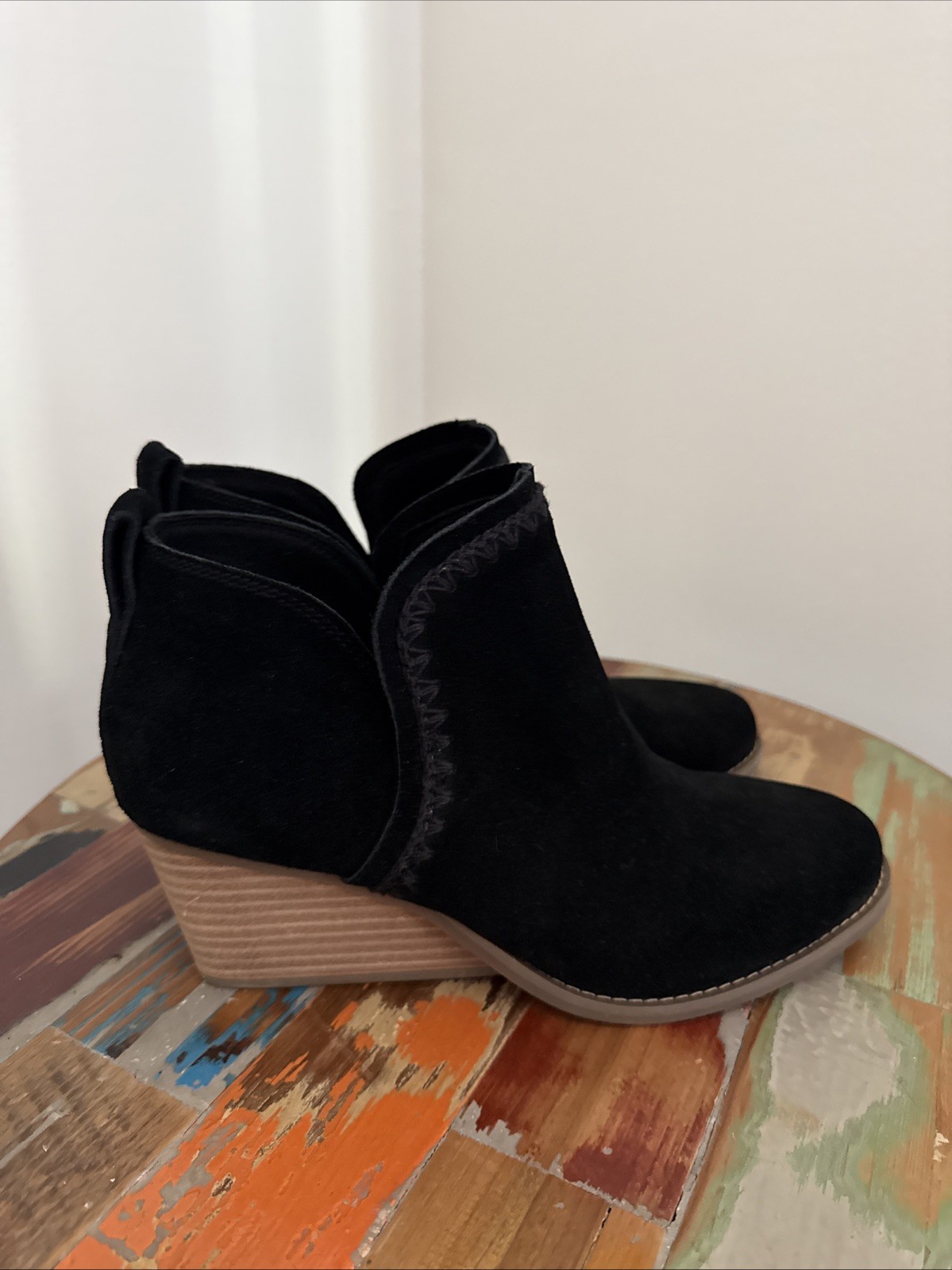 TOMS Women’s Kaia Wedge Bootie Black Suede Size 7