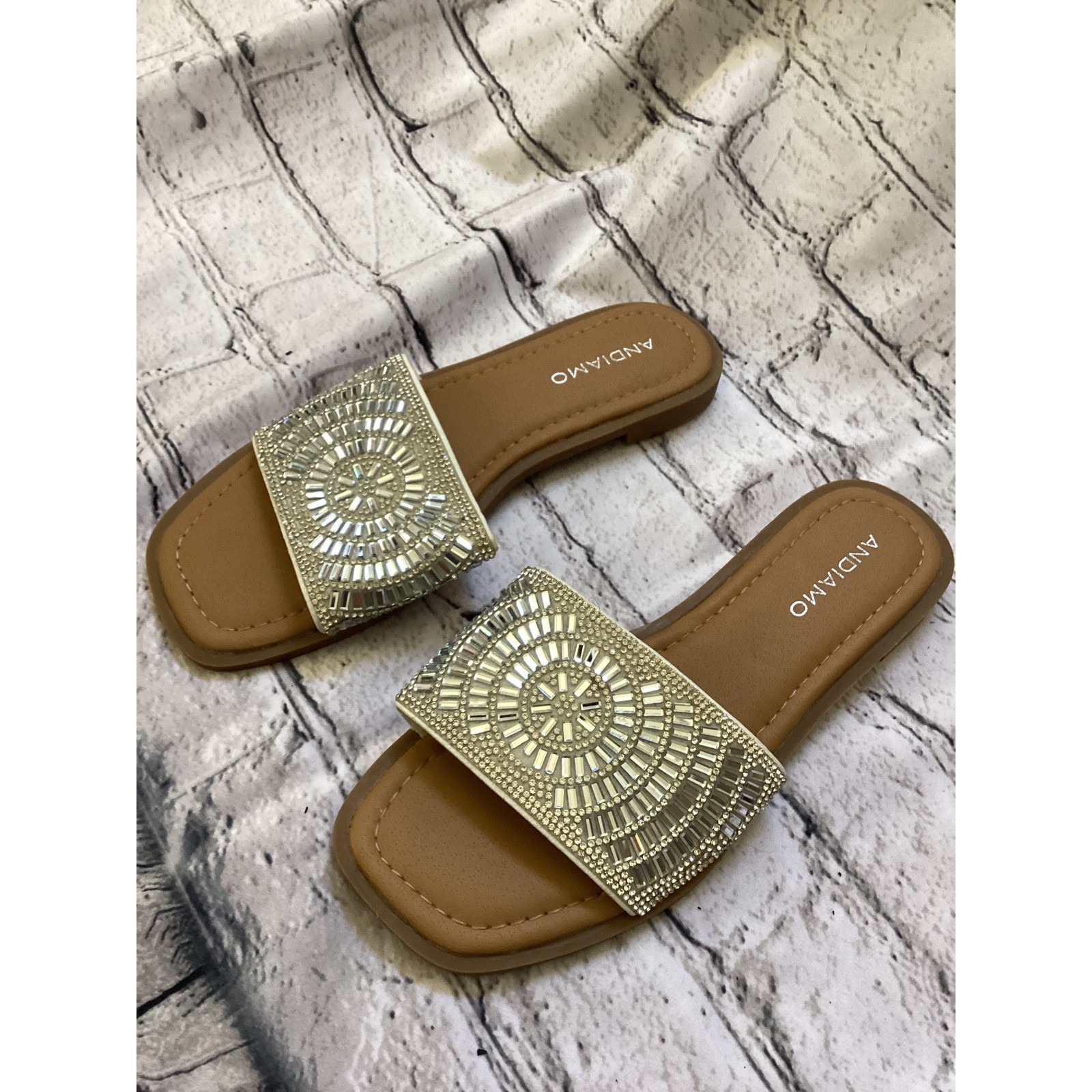 Andiamo Womens Rhinestone Crystal Sunburst Slide Sandals Tan Square Toe Size 7M
