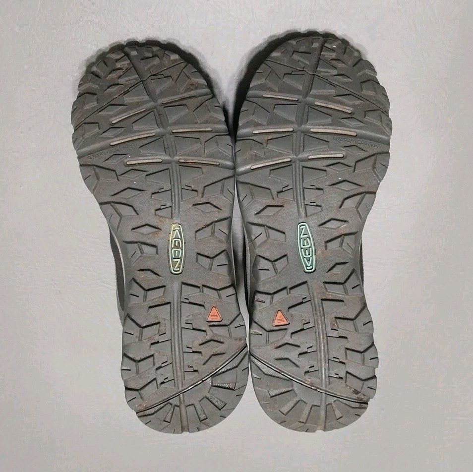 KEEN Terradora II Waterproof Hiking Shoes Women’s Size 9 Gray Lace-Up Sneakers