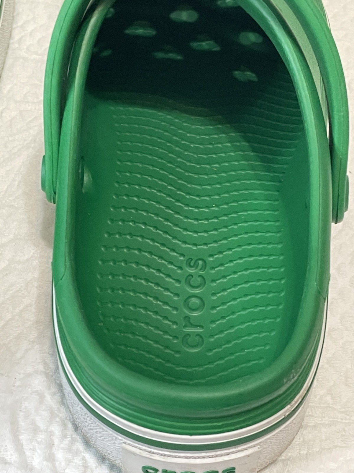 Crocs Unisex Bayaband Clogs Mens 9 Womens 10 Green & White EUC