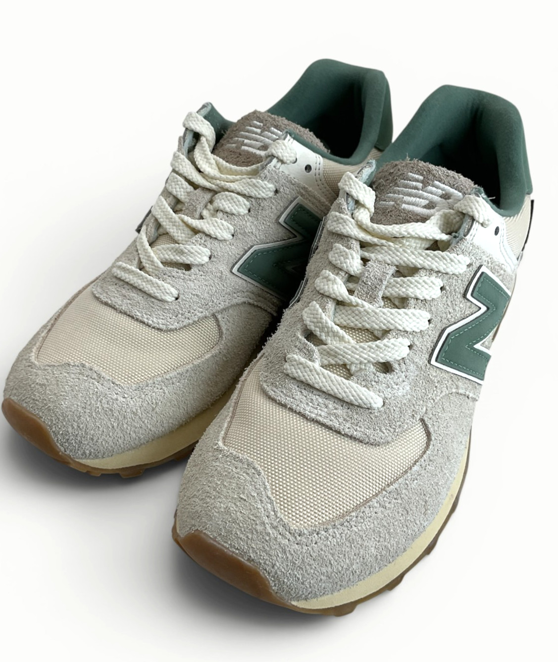 New Balance 574 Women’s Size 8 D (Wide) Calcium/Spruce Running Shoe (Wrong Box)