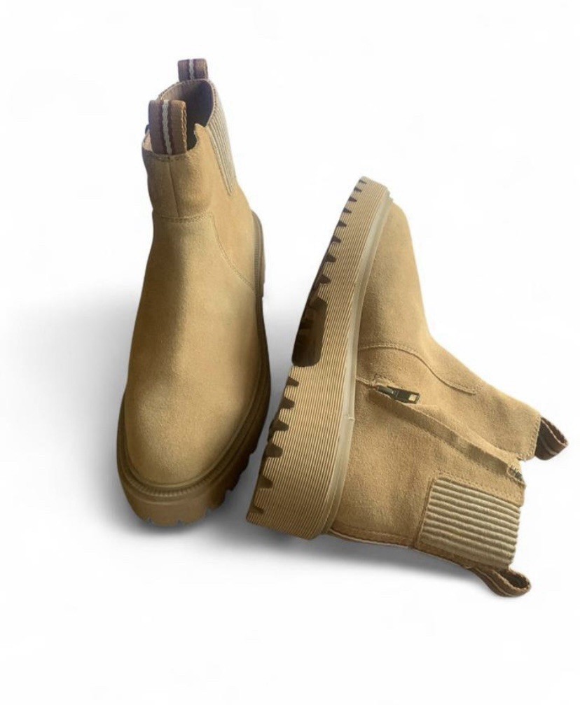 Madewell The Henry Lugsole Boot in Suede Sand Size 9 Chunky Fall