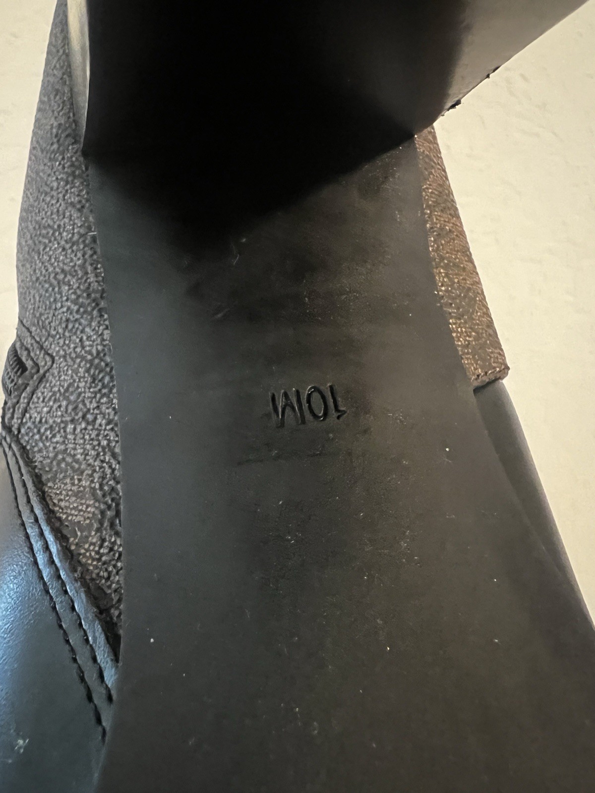 Michael Kors Women’s Ankle Bootie Black Brown Logo Studded Zip Leather US 10