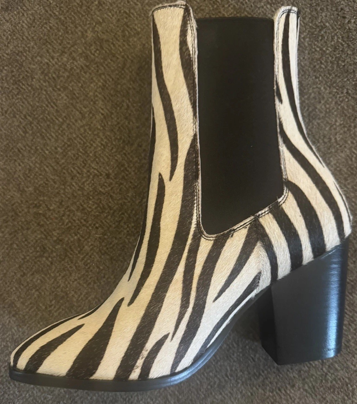 Y2K Soles Zebra Haircalf Chelsea Ankle Boots Women’s 7 Chunky Block Heel Vintage