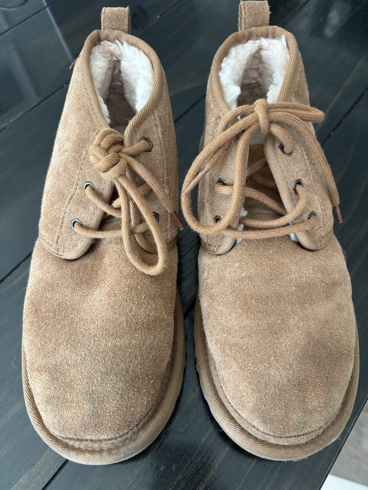 UGG Women’s Brown Suede Shearling Lined Lace-Up Chukka Boots US 8
