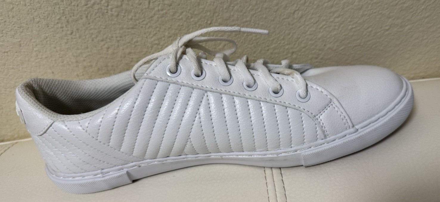 Women’s Nautica Jamila JW2015 White Quilted Lace Up Casual Sneakers Size 10
