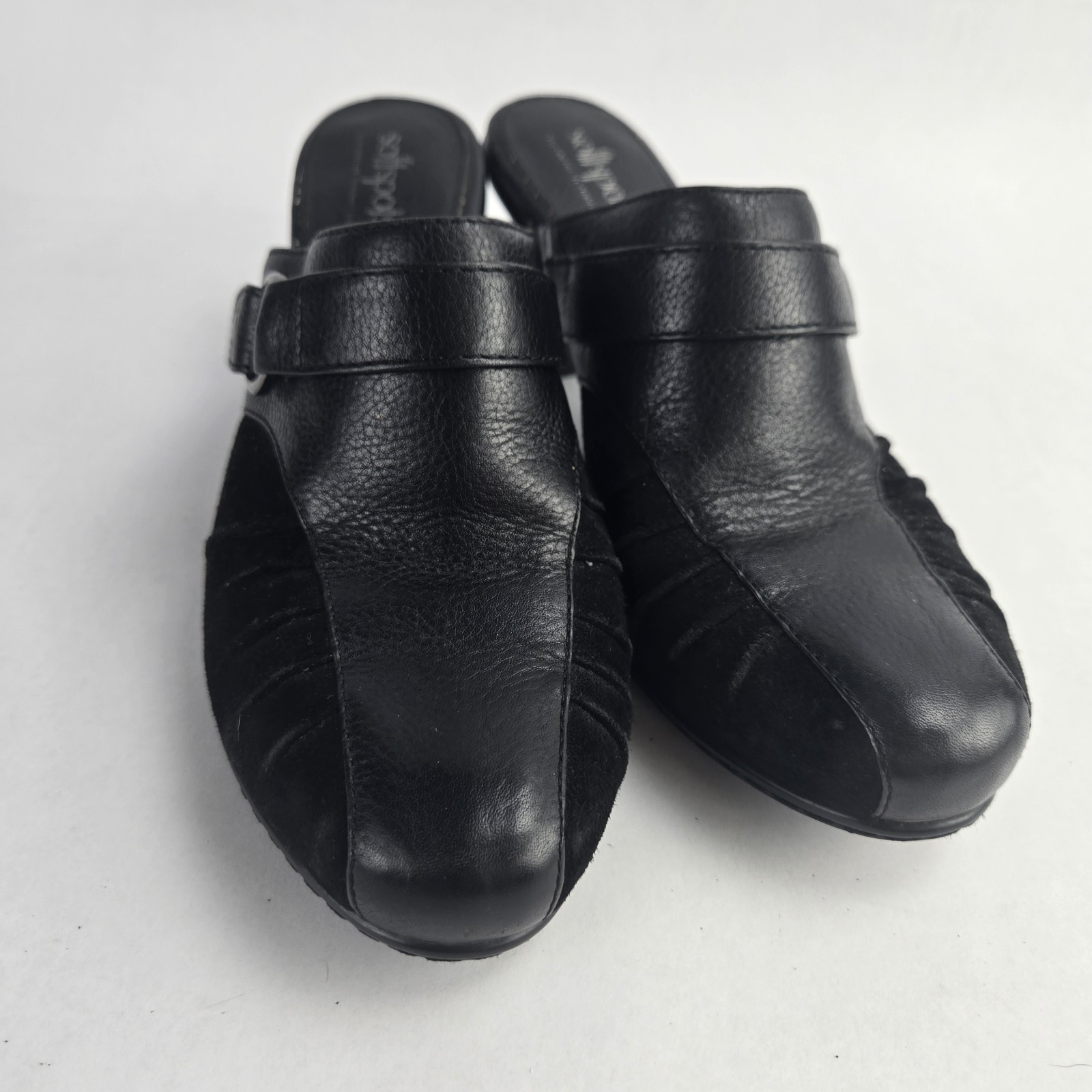 Softspots Slip On Mules Women’s 8M Black Suede/Leather Shoes 2.5in Heel 735701