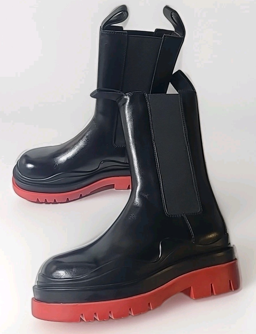 $1200 Bottega Veneta The Tire Chelsea Leather Boots 40 Womens 9 9.5 Designer