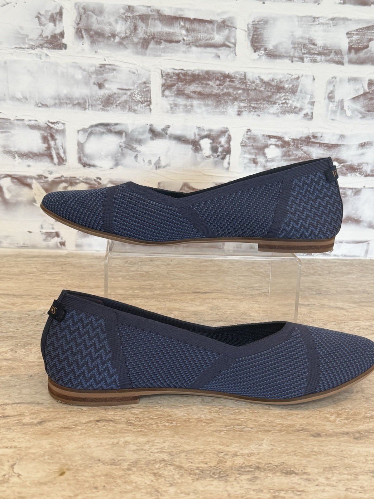 Toms Women’s Flats Navy Blue Sz 7
