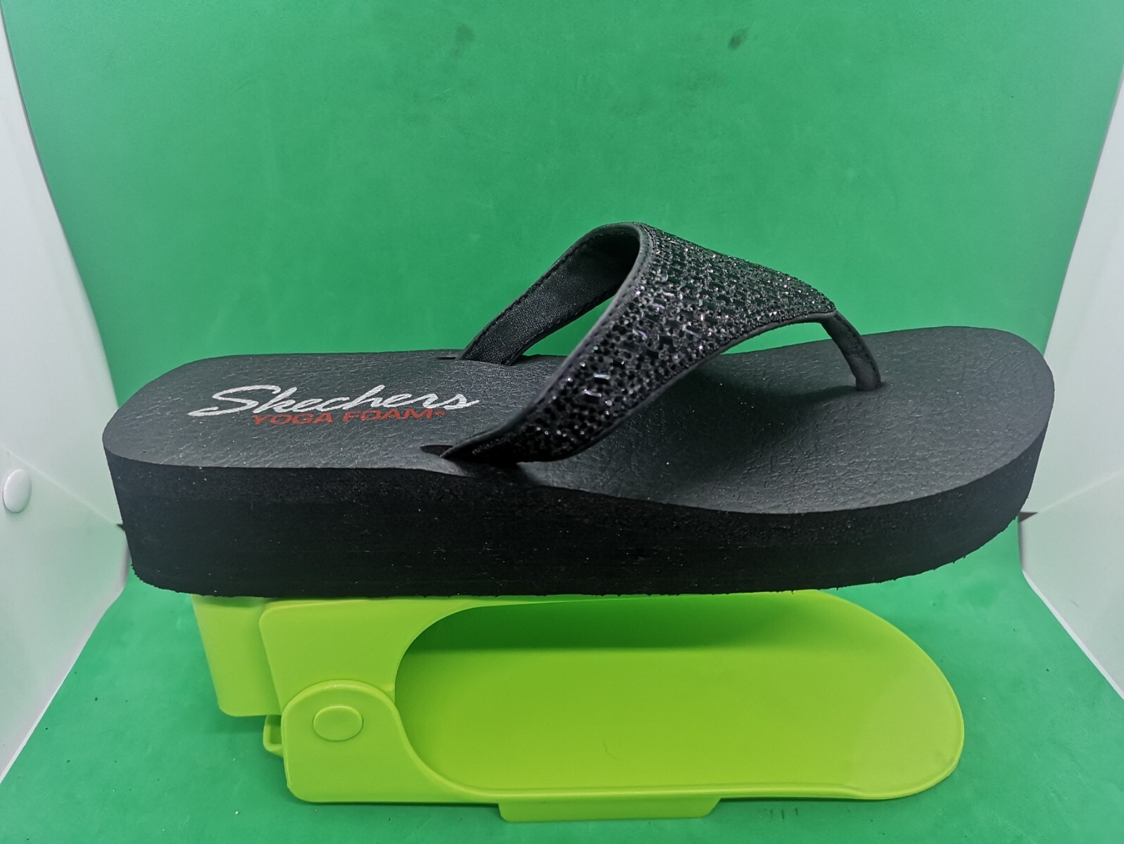 Skechers Yoga Foam 31601 Slip On Thong Flip Flop Sandals Women Sz 10 Black bling