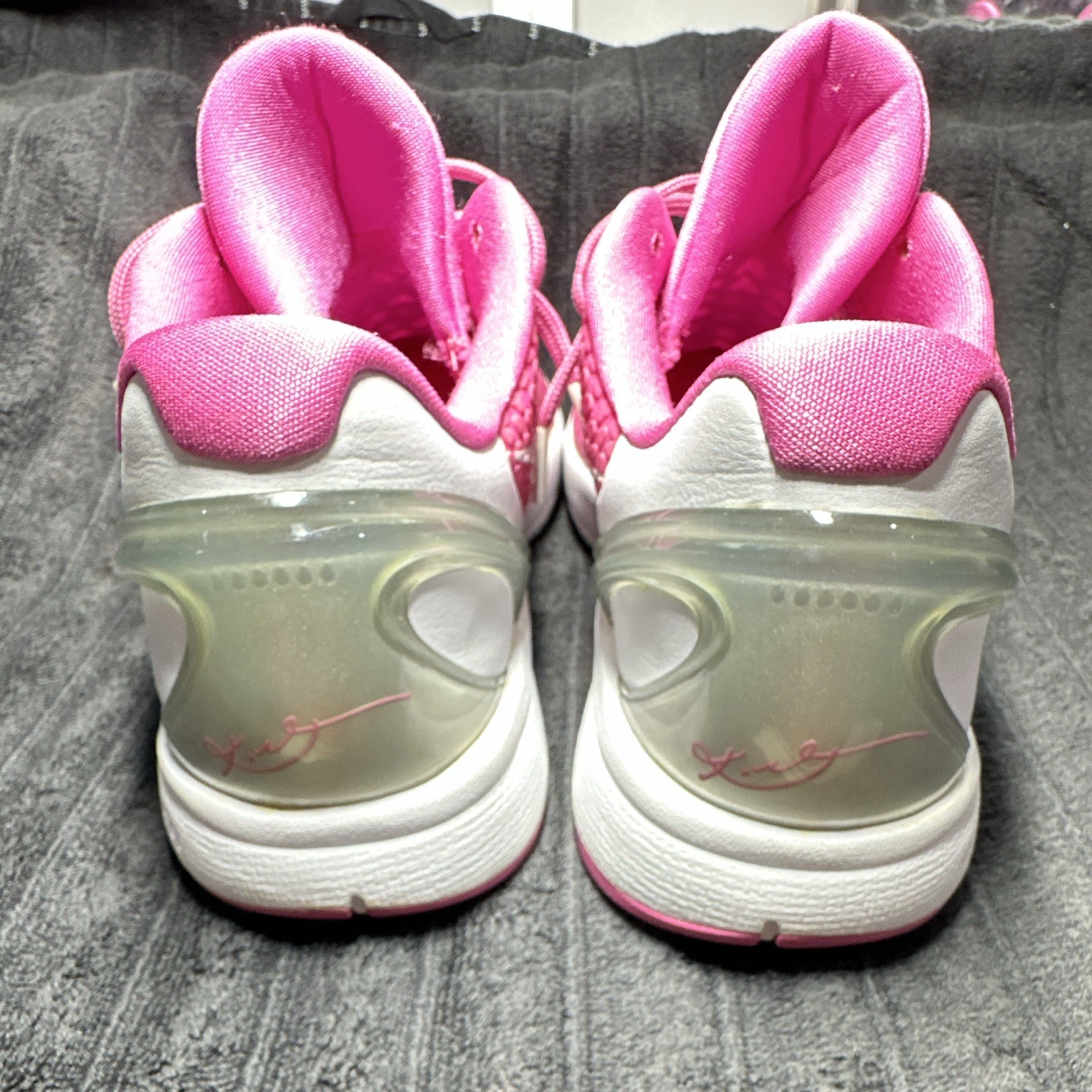 Nike Zoom Kobe 6 Think Pink Women’s Low men size 11.5 100000000% authentic
