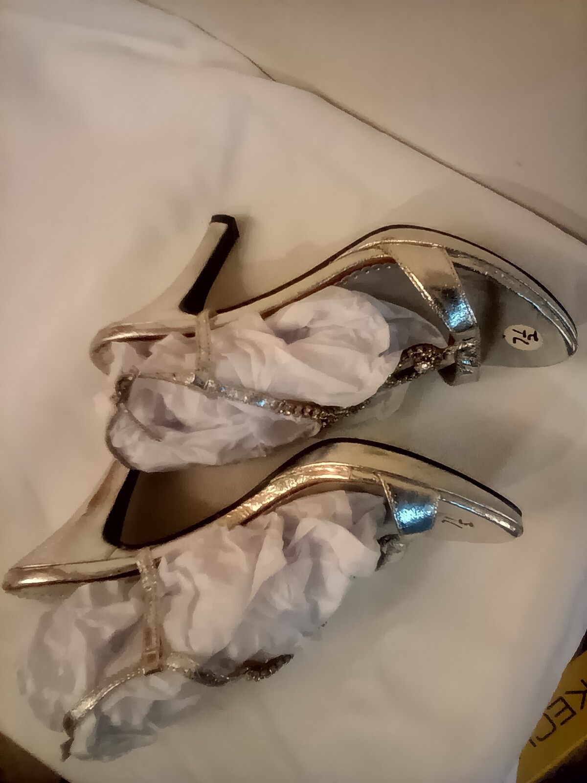 Rasolli silver t-strap slingback heels 7.5M 3″ heel rhinestones buckle man made