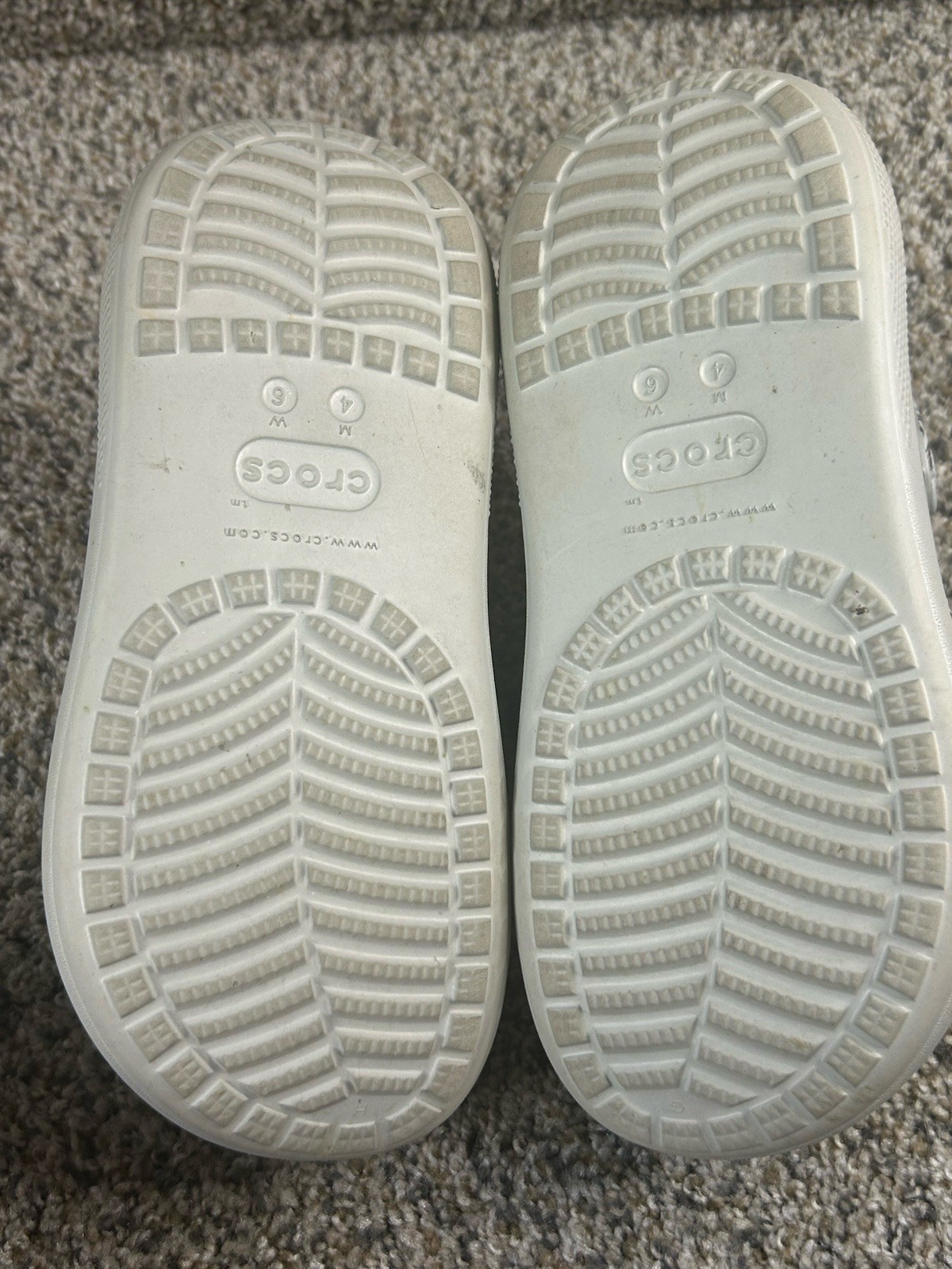 Crocs Classic Crush Disco Clogs Platform Women’s Size 6 (Men’s 4) Silver Shoes
