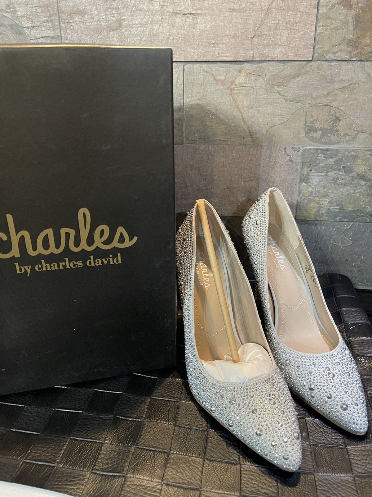 Charles by Charles David Womens Pact Silver Pumps Heels 7.Medium (B,M)rhinestone