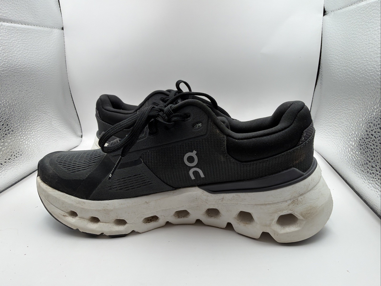 ON Women’s Cloudrunner Wide Eclipse | Black US size 6.5 D