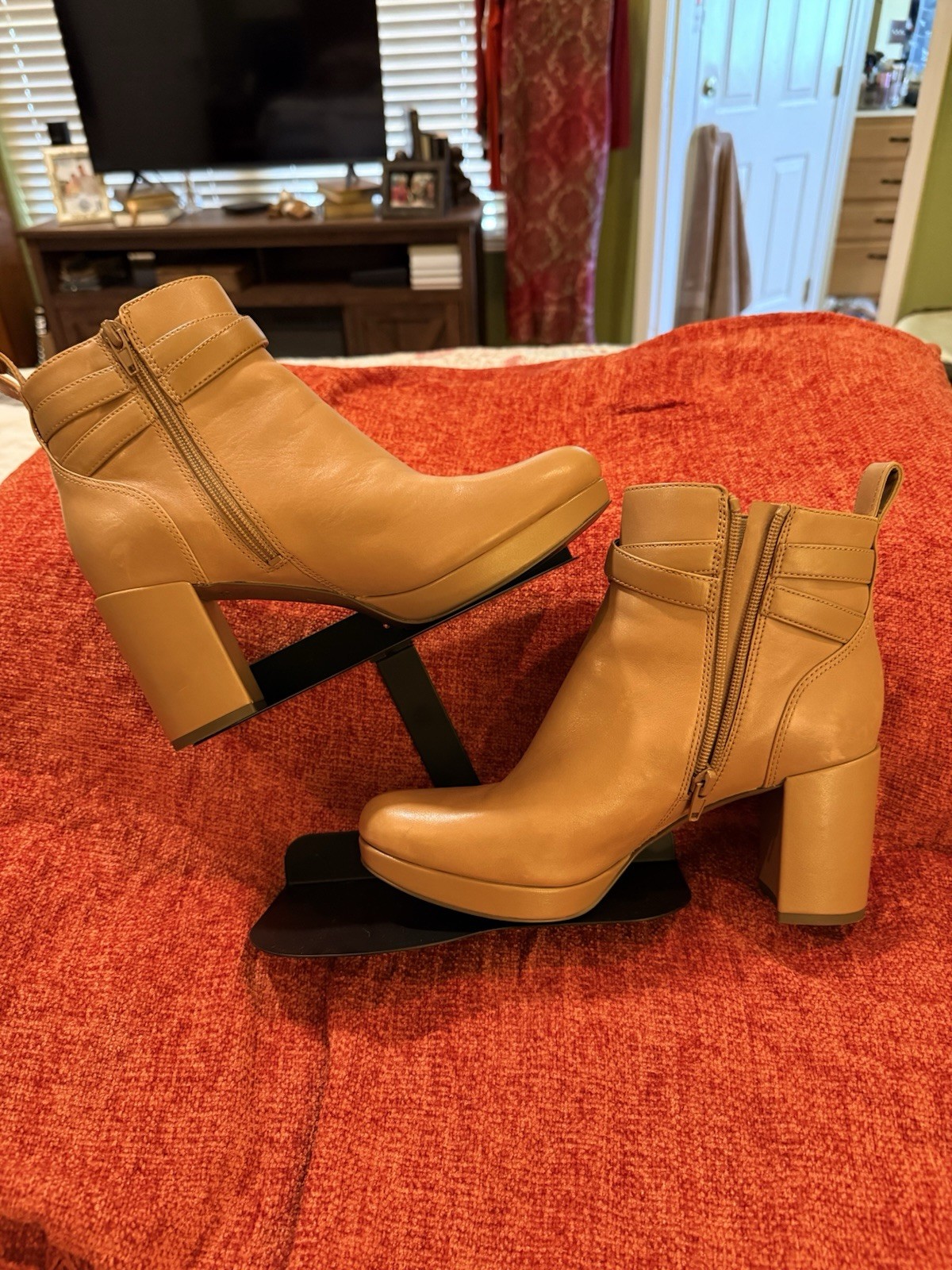 womens ankle boots size 7.5
