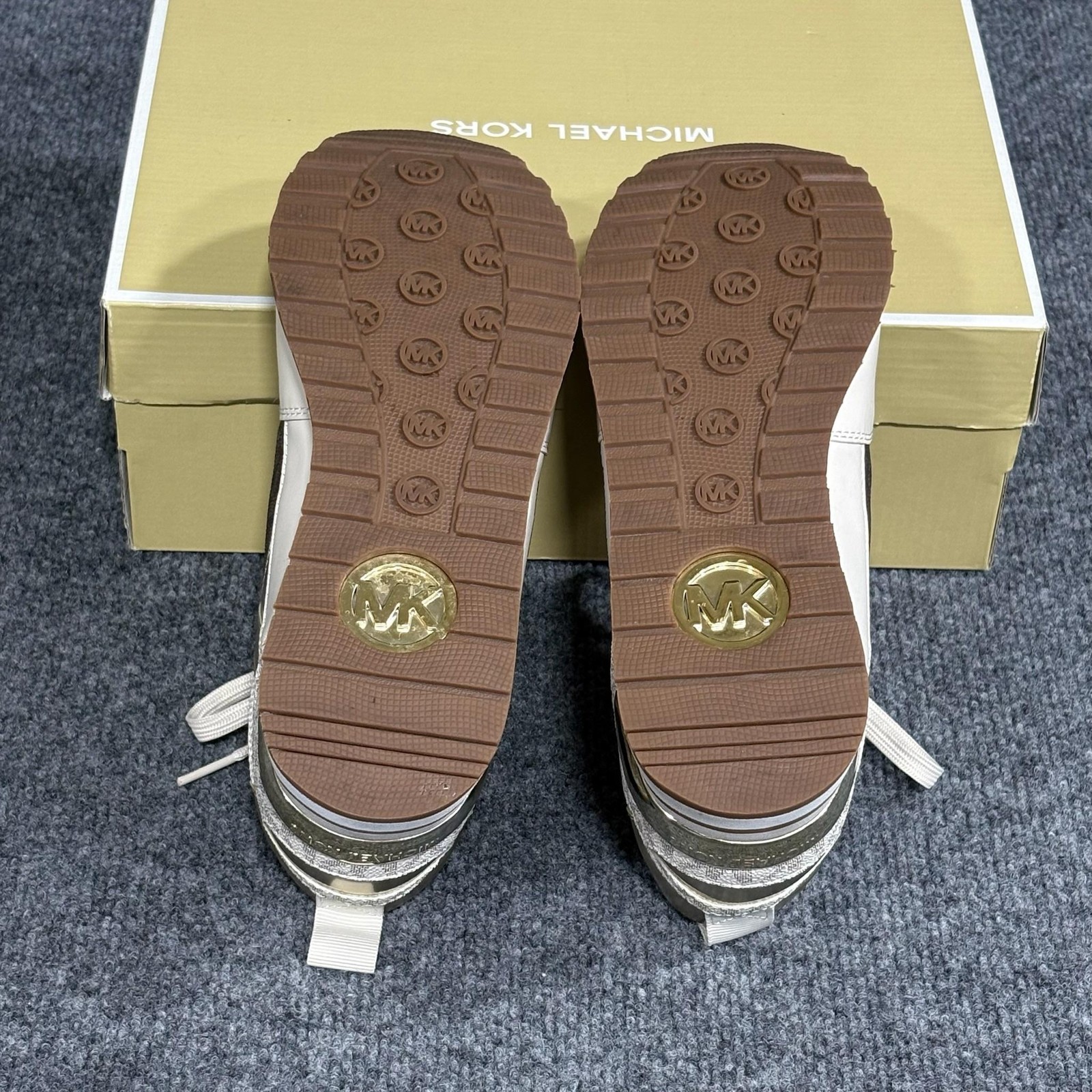 Michael Kors Shoes Womens Size 7 Gold Wilma Trainer Logo Colorblock Sneakers