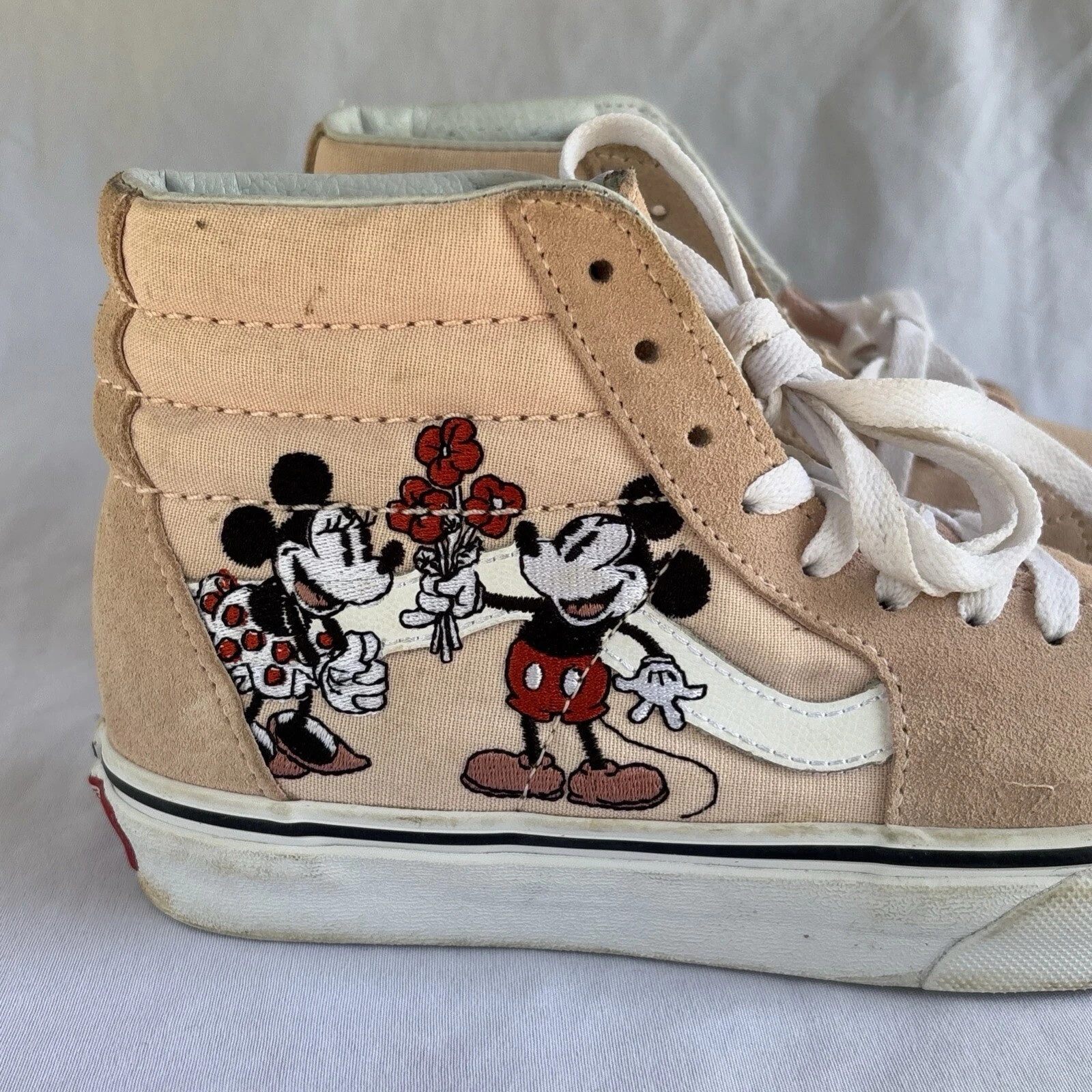 Disney Vans Mickey & Minnie Mouse Pink Hightop Vans Limited Edition US M 4 W 5.5