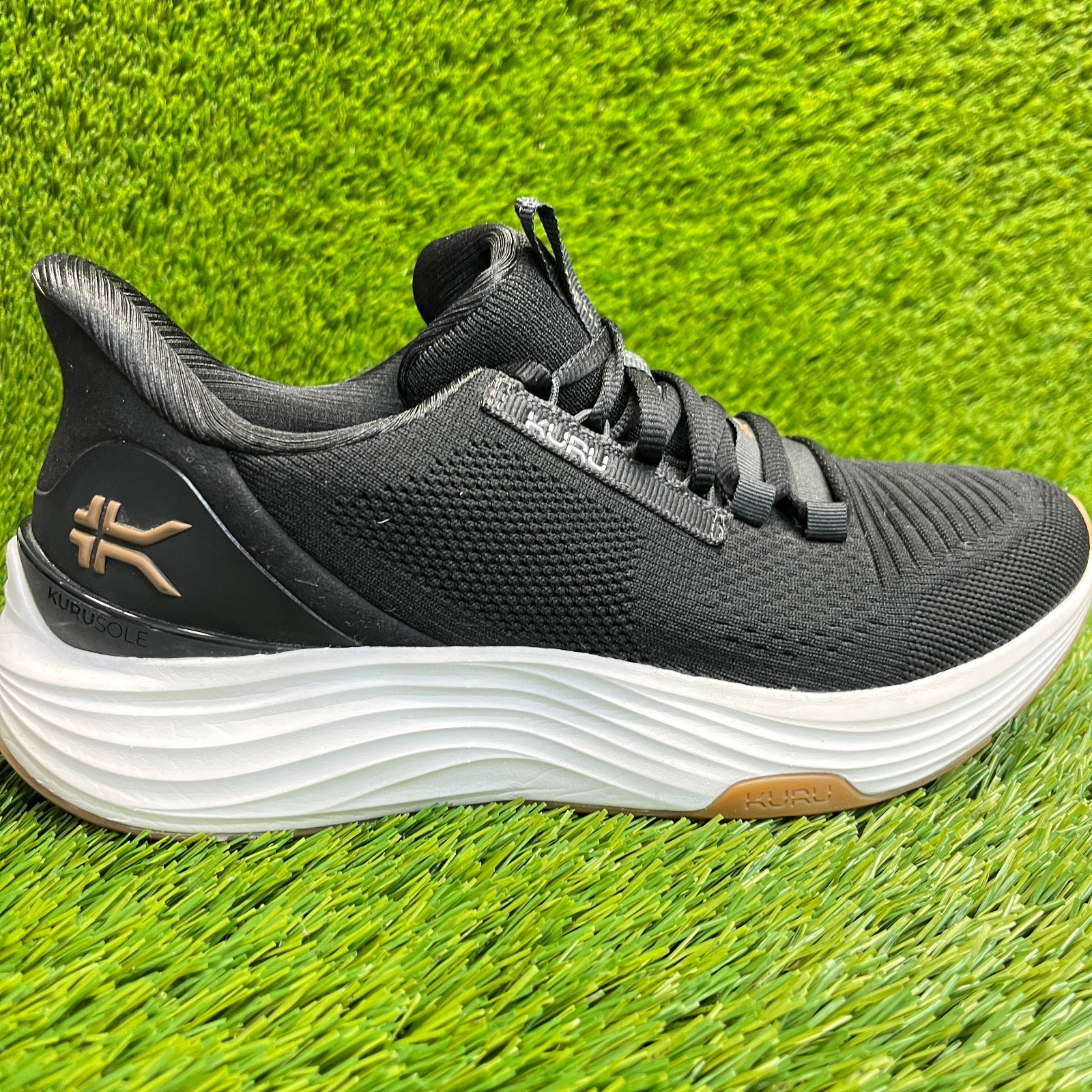 Kuru Atom 2 Womens Size 9.5 Black White Athletic Running Walking Shoes Sneakers