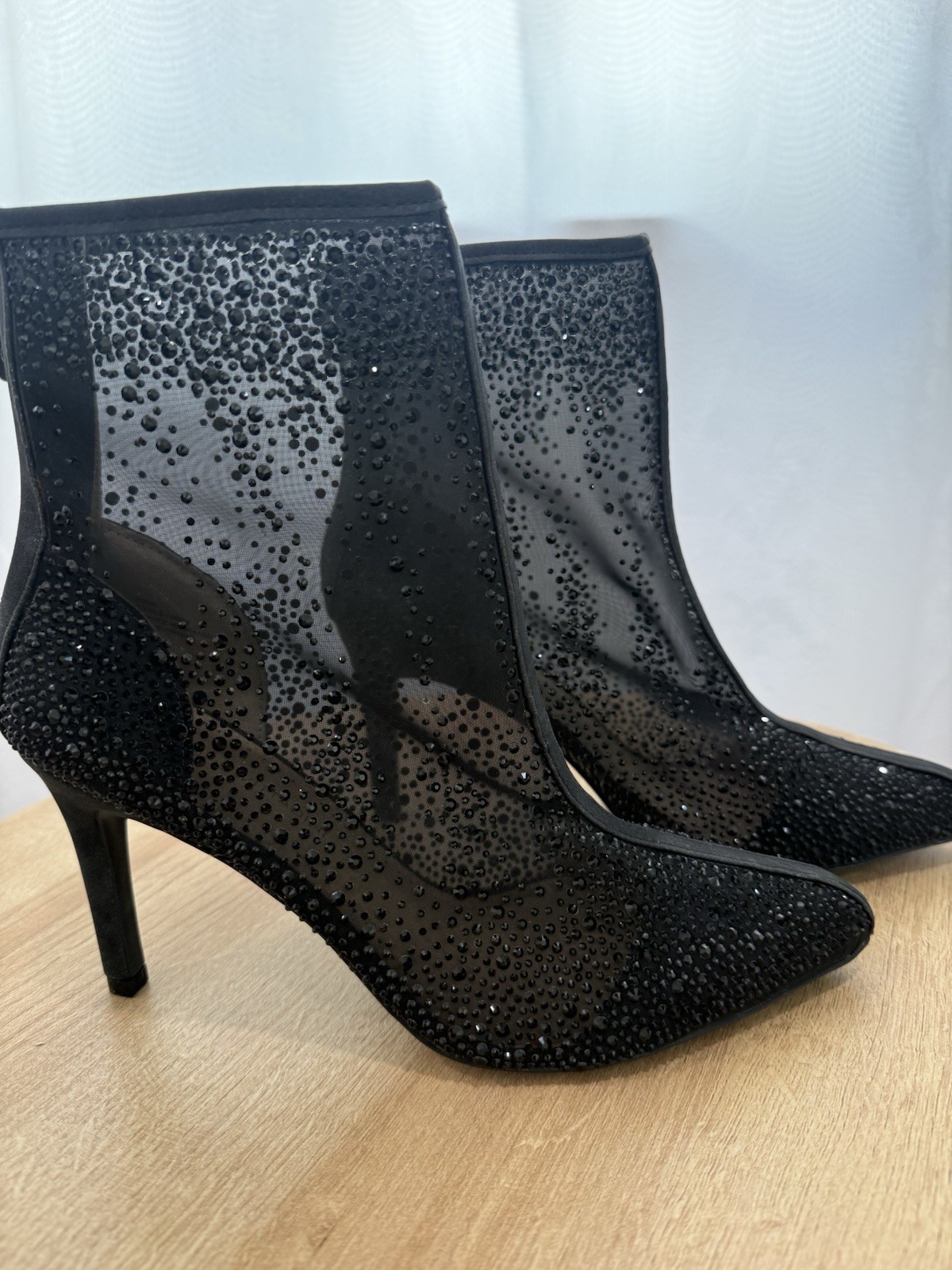 Adrienne Vittadini Noon Embellished Mesh Semi Sheer Booties. Sz 7. NWOT. H60