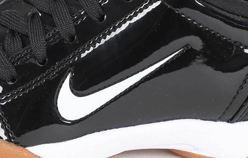 Nike Total 90 III Women’s Soccer Shoes Sports Training Sneakers NWT IB5666-001