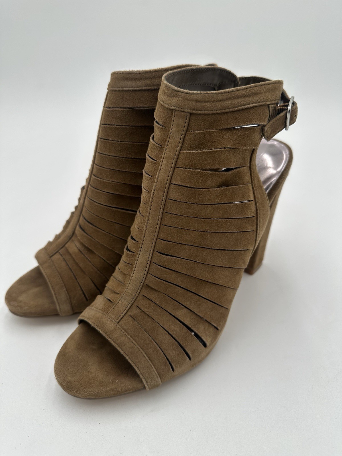 Carlos by Carlos Santana shoes Shoes. Size 8.5