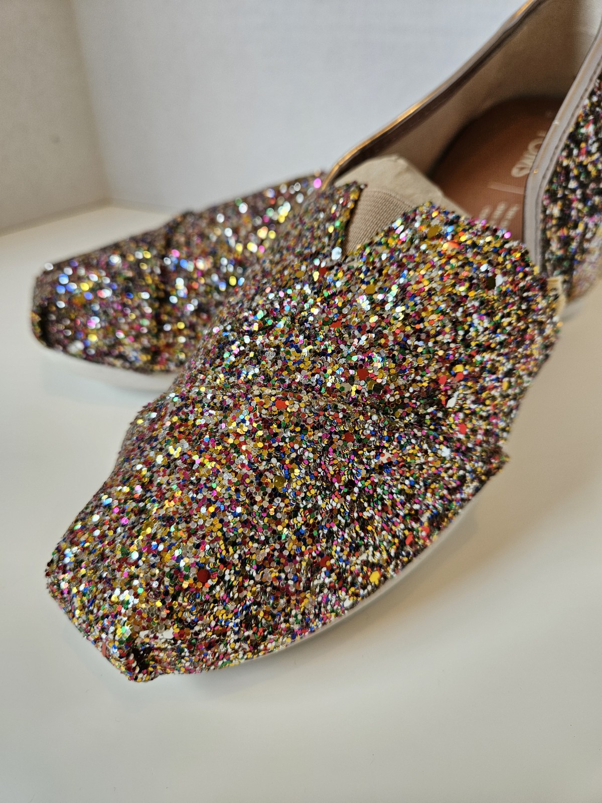 NEW TOMS 7.5 Limited Edition Multi Party Glitter Classic Alpargata Shoes No Box