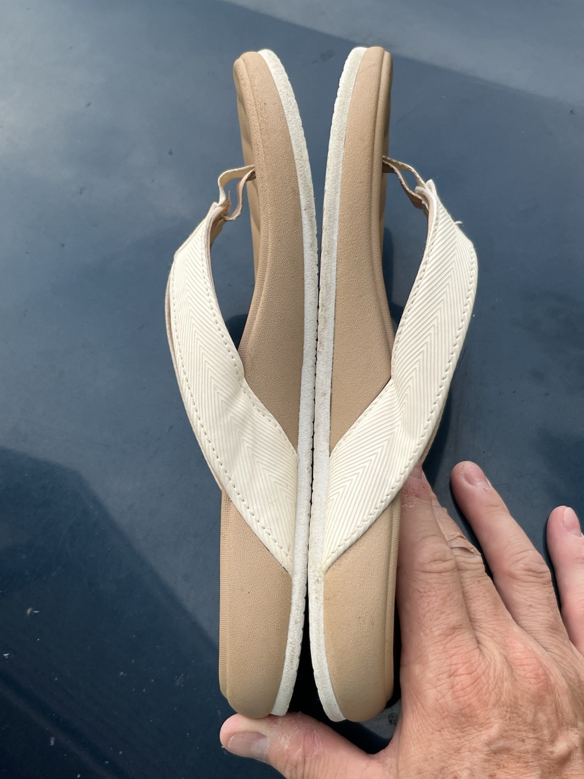 Reef Cushion Harmony Sand off-white light cream EVA foam flip flops 7 / 37.5