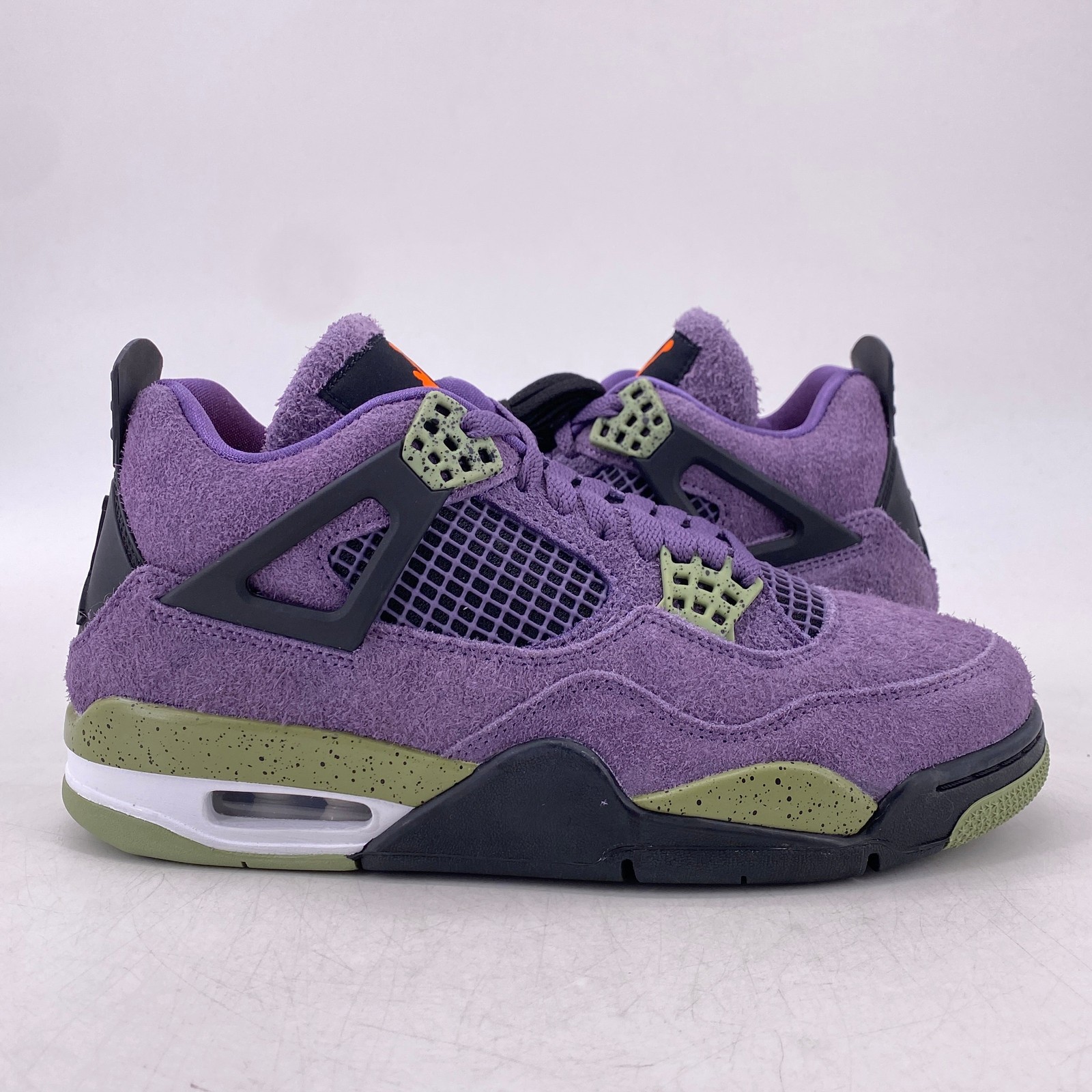Air Jordan (W) 4 Retro «CANYON PURPLE» 2022 – Size 9W – aq9129 500 (3208-26)