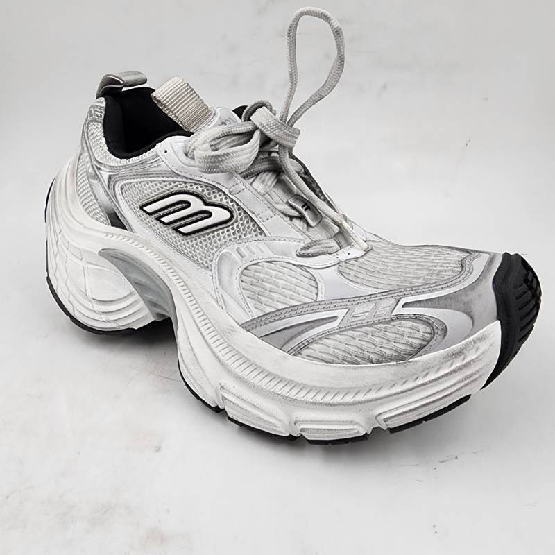Balenciaga 10XL Low Top Sneakers Women’s 9 White/Black/Grey Pull Tab Lace Up