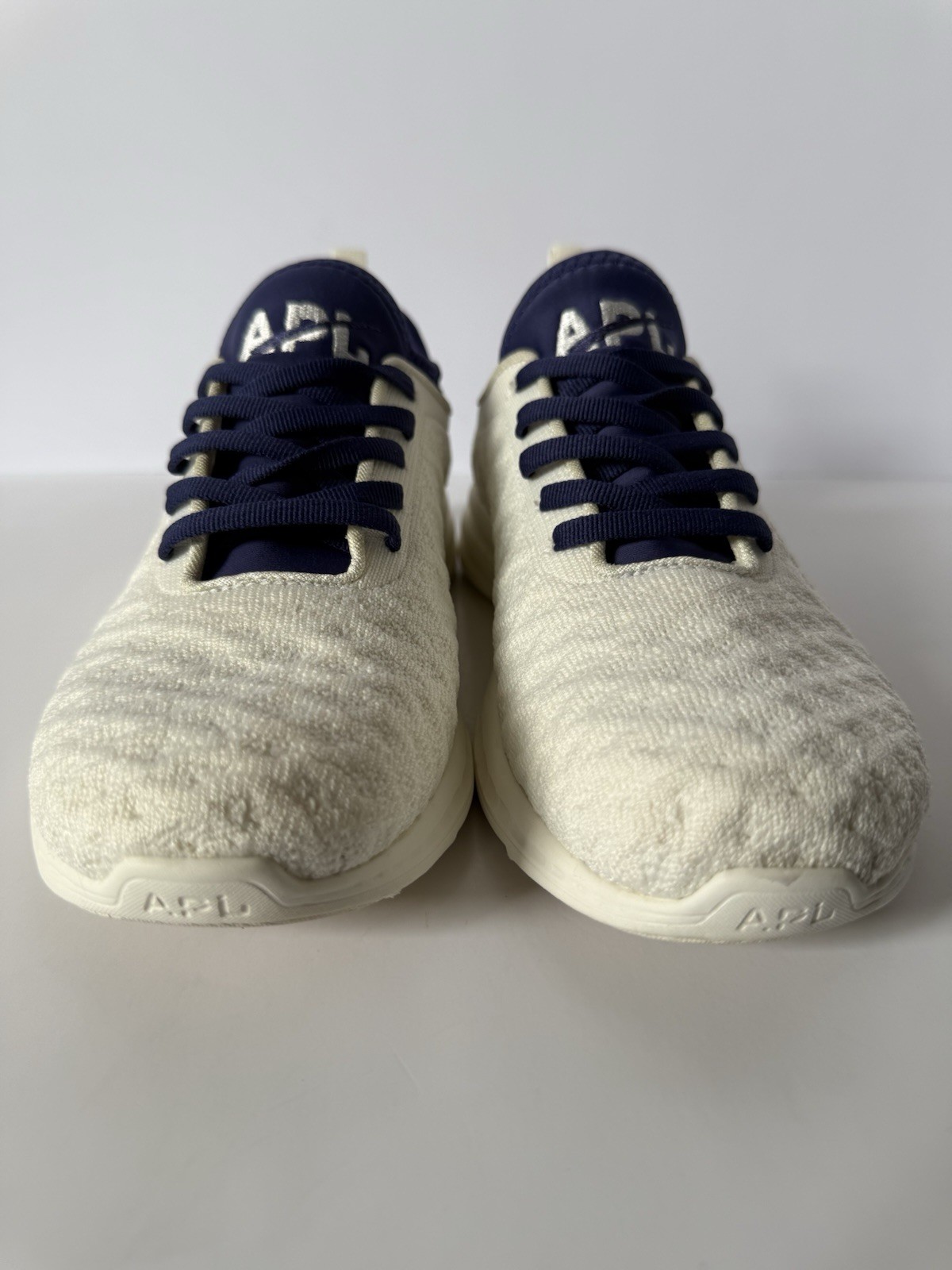 APL Techloom Phantom Knit White Blue Running Walking Shoes Women’s 7