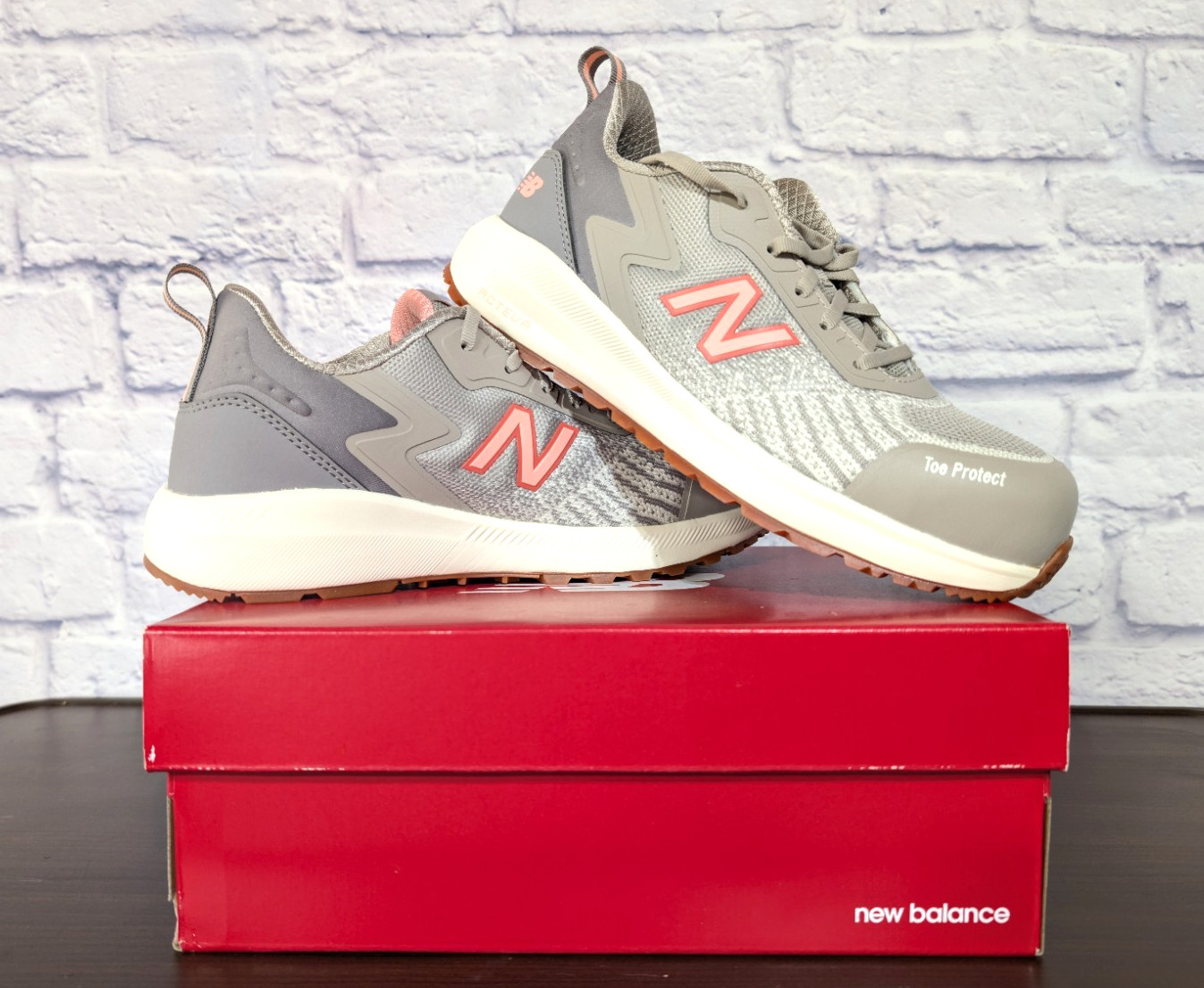 New Balance Womens Speedware Composite Toe Work Safety Shoe Desert Flower Sz 7.5
