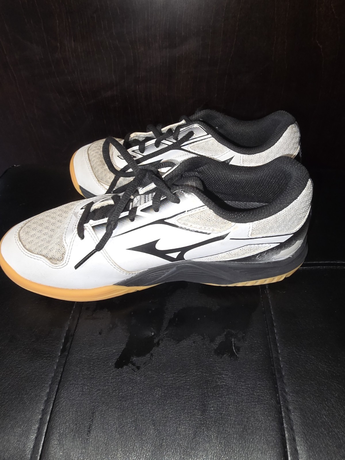 Mizuno Cyclone Speed 5 Women’s Volleyball Shoes White Black Gum Size 6 Indoor