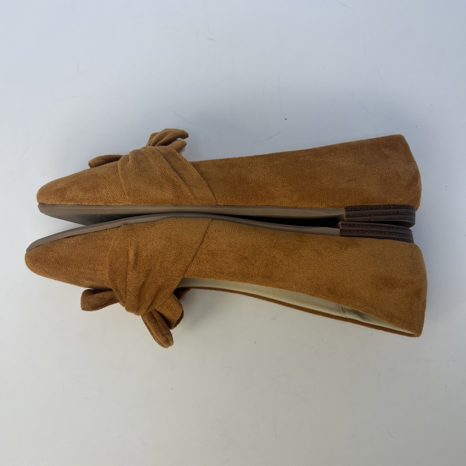 MUSSHOE Women’s Pointed Toe Ballet Flats Mustard Yellow Suede Bow Knot Sz 7 New