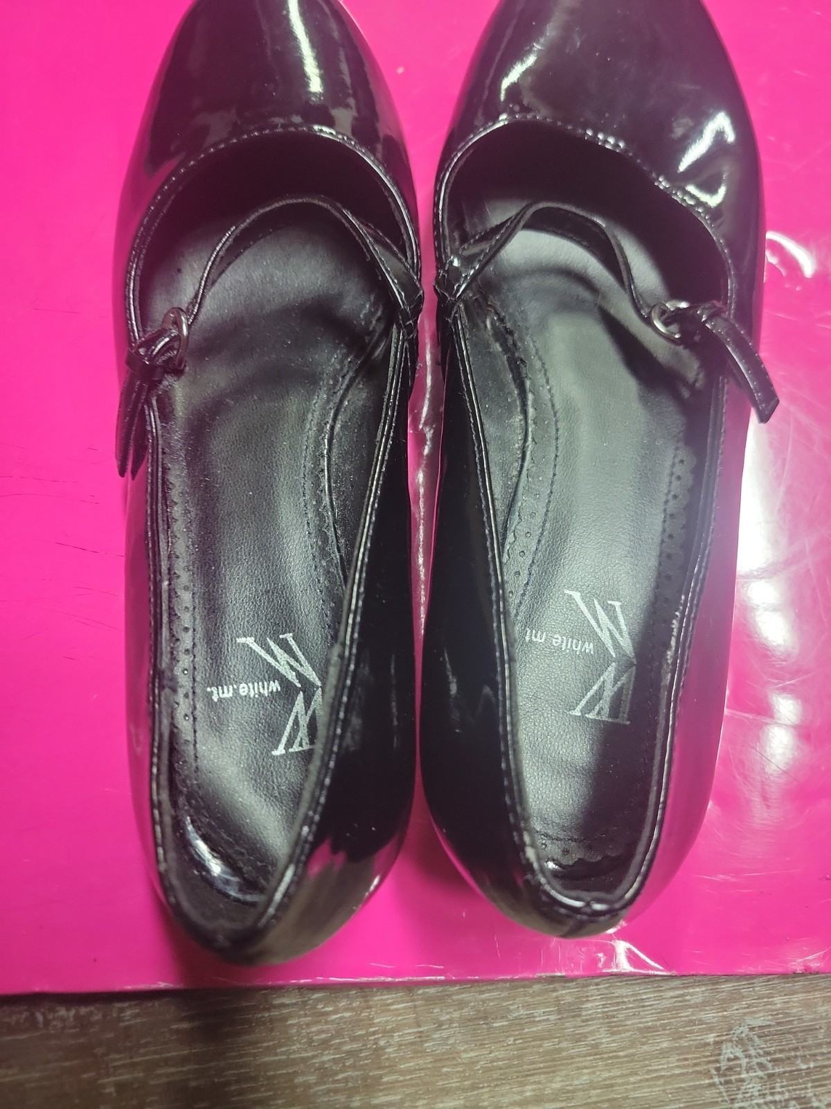 6 M…Women’s White Mountain Wedge Pump Black Dress Shoes