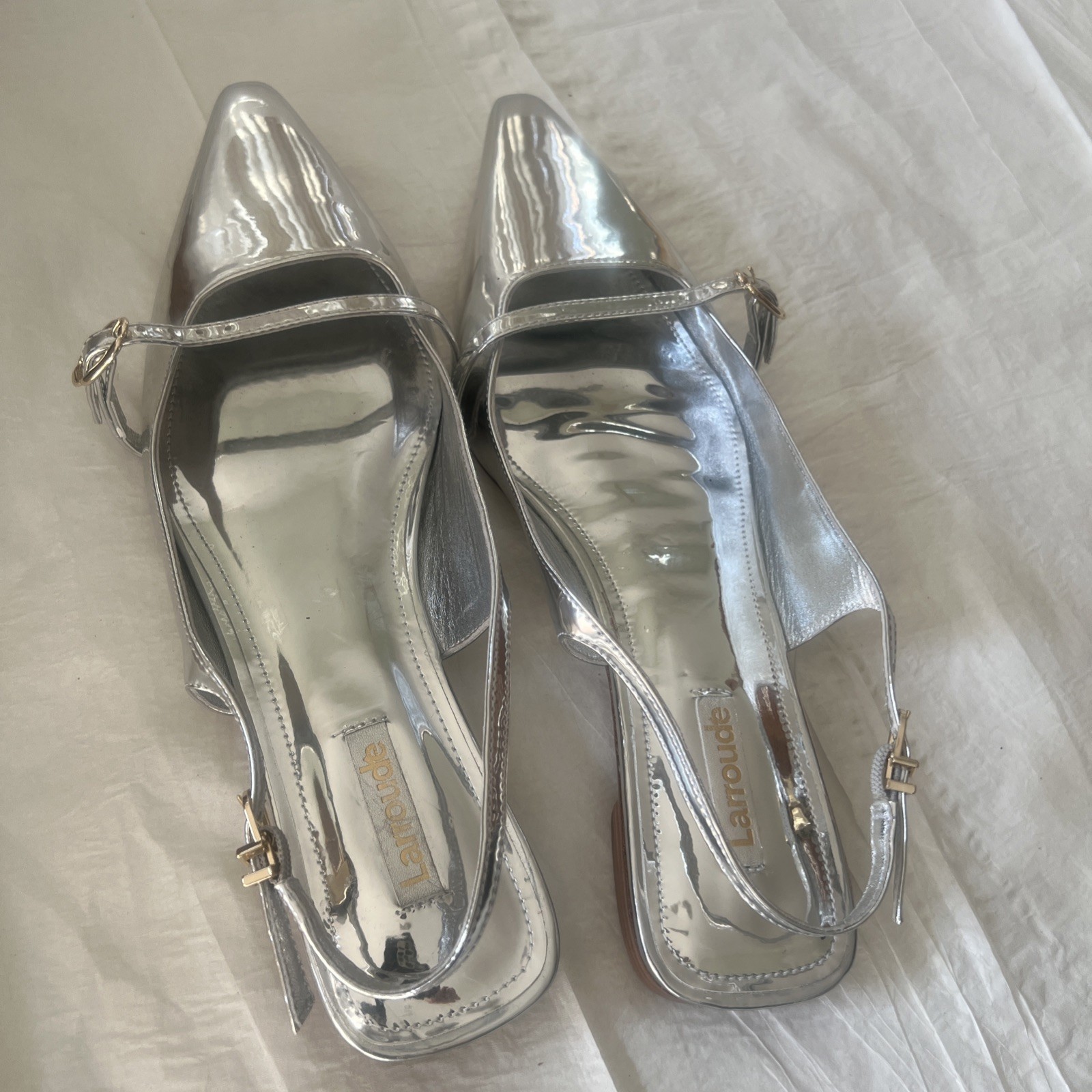 Larroude Womens Ines Slingback Flat In Silver Specchio Size 11